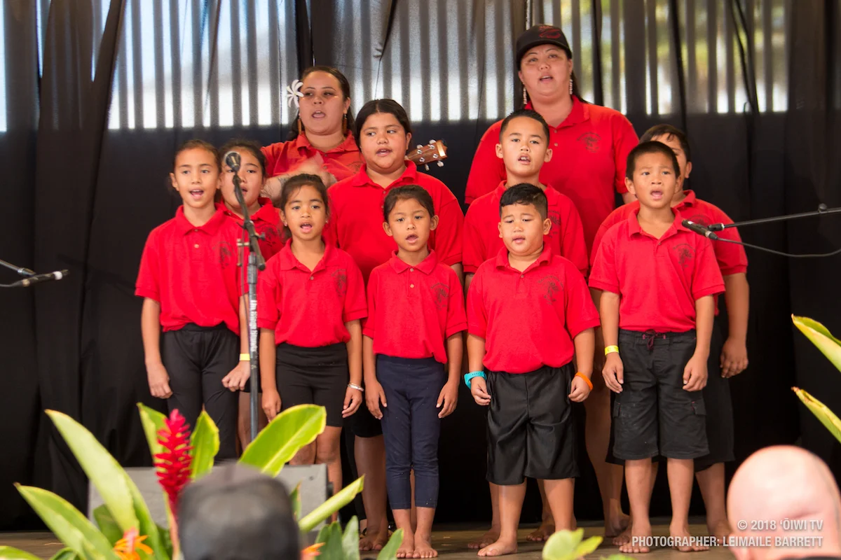 Aha Aloha Olelo - Nawahikalaniopuu
