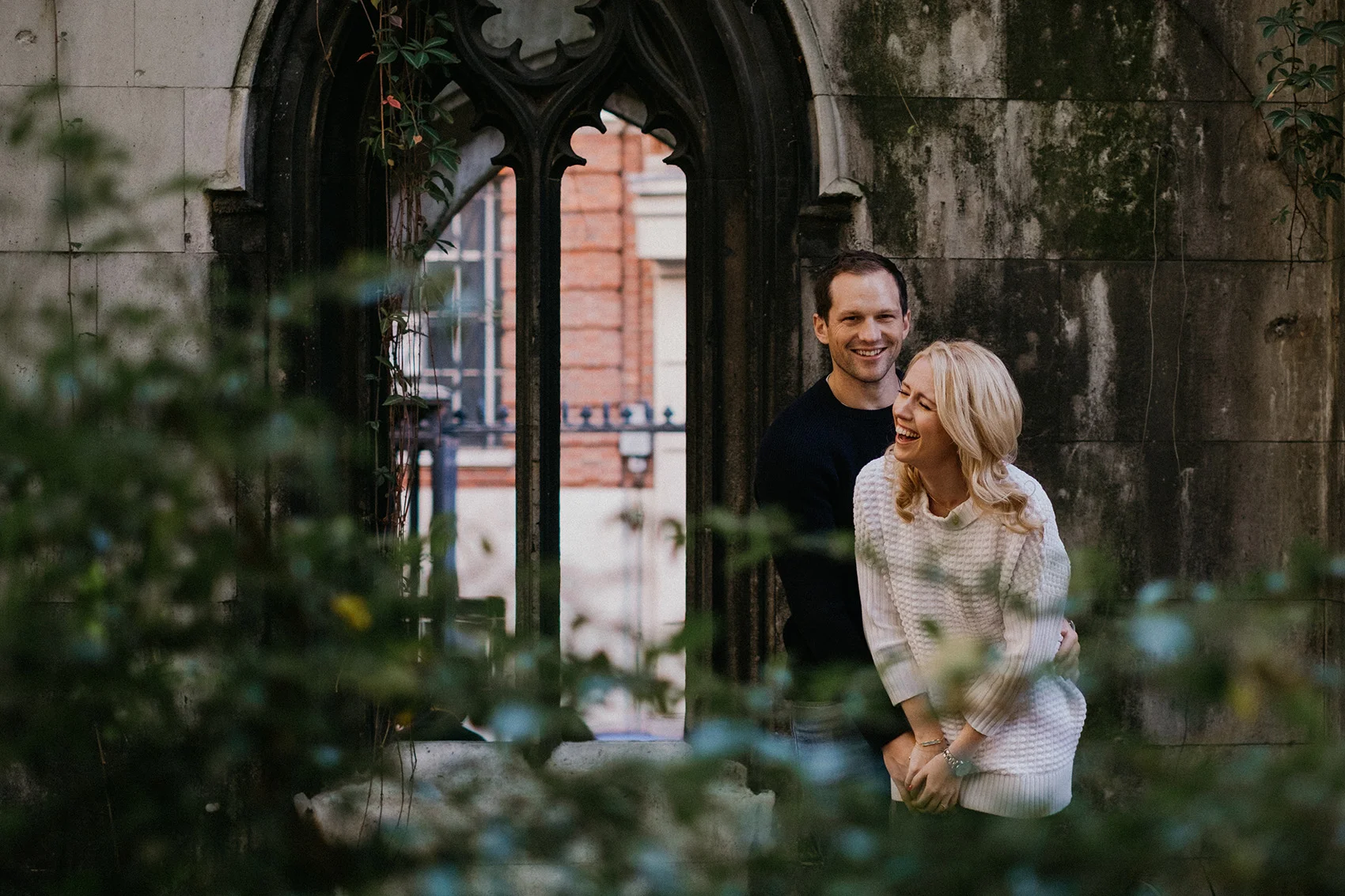 Anna-Vesty-London-engagement-photographer-11.jpg