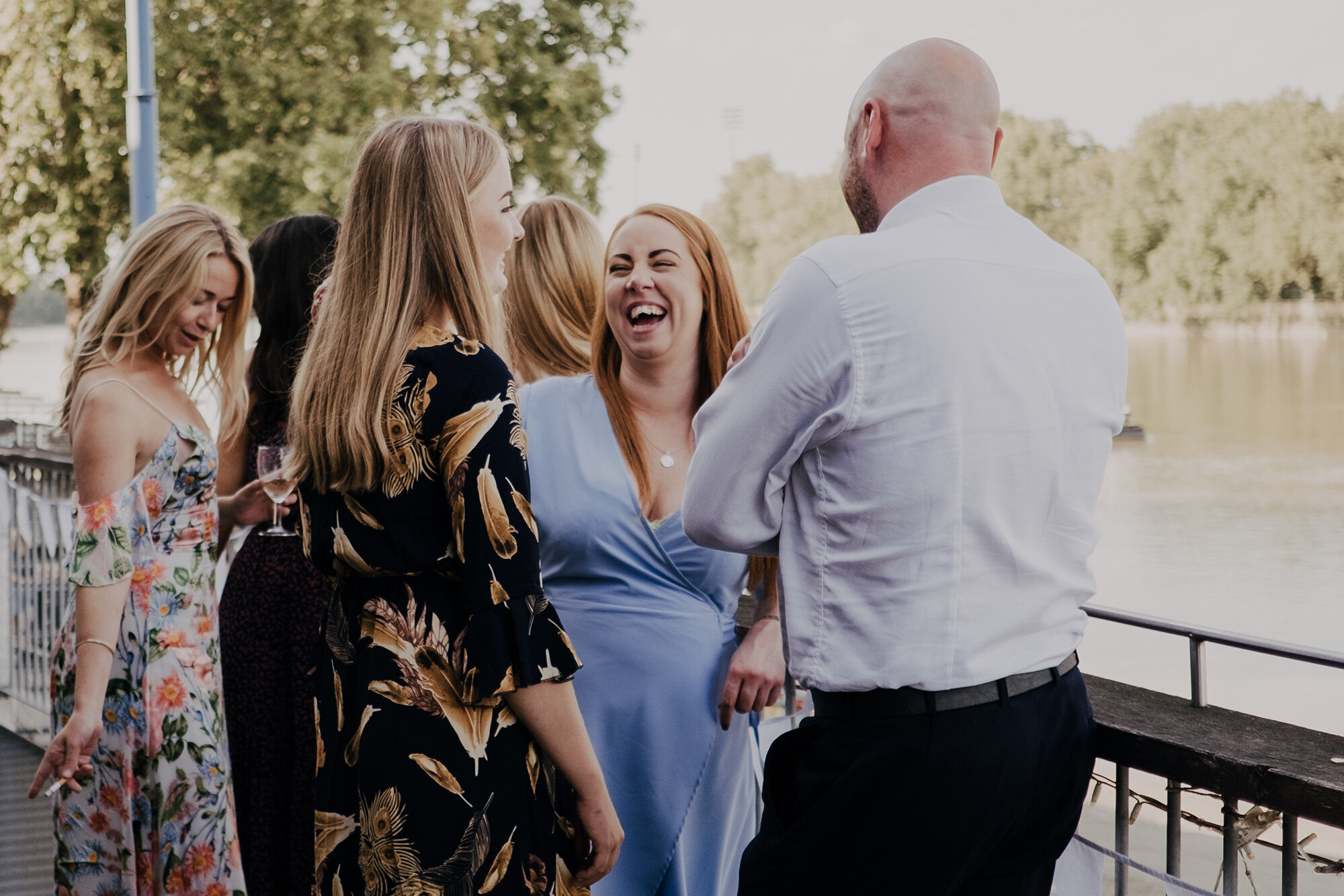 Thames-rowing-club-wedding-photography-28.jpg