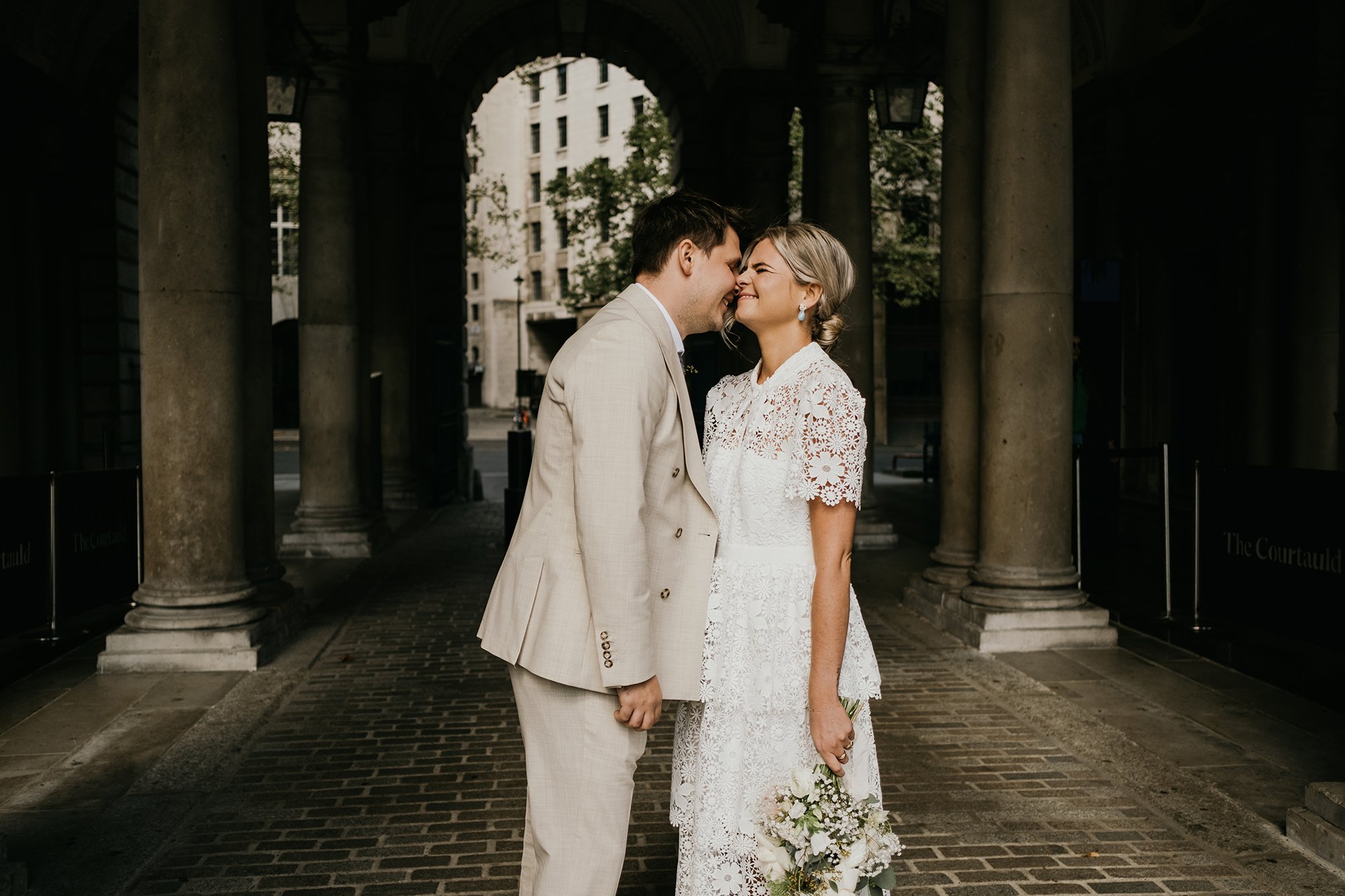 ISLINGTON-TOWN-HALL-WEDDING-PHOTOGRAPHY-00091.jpg