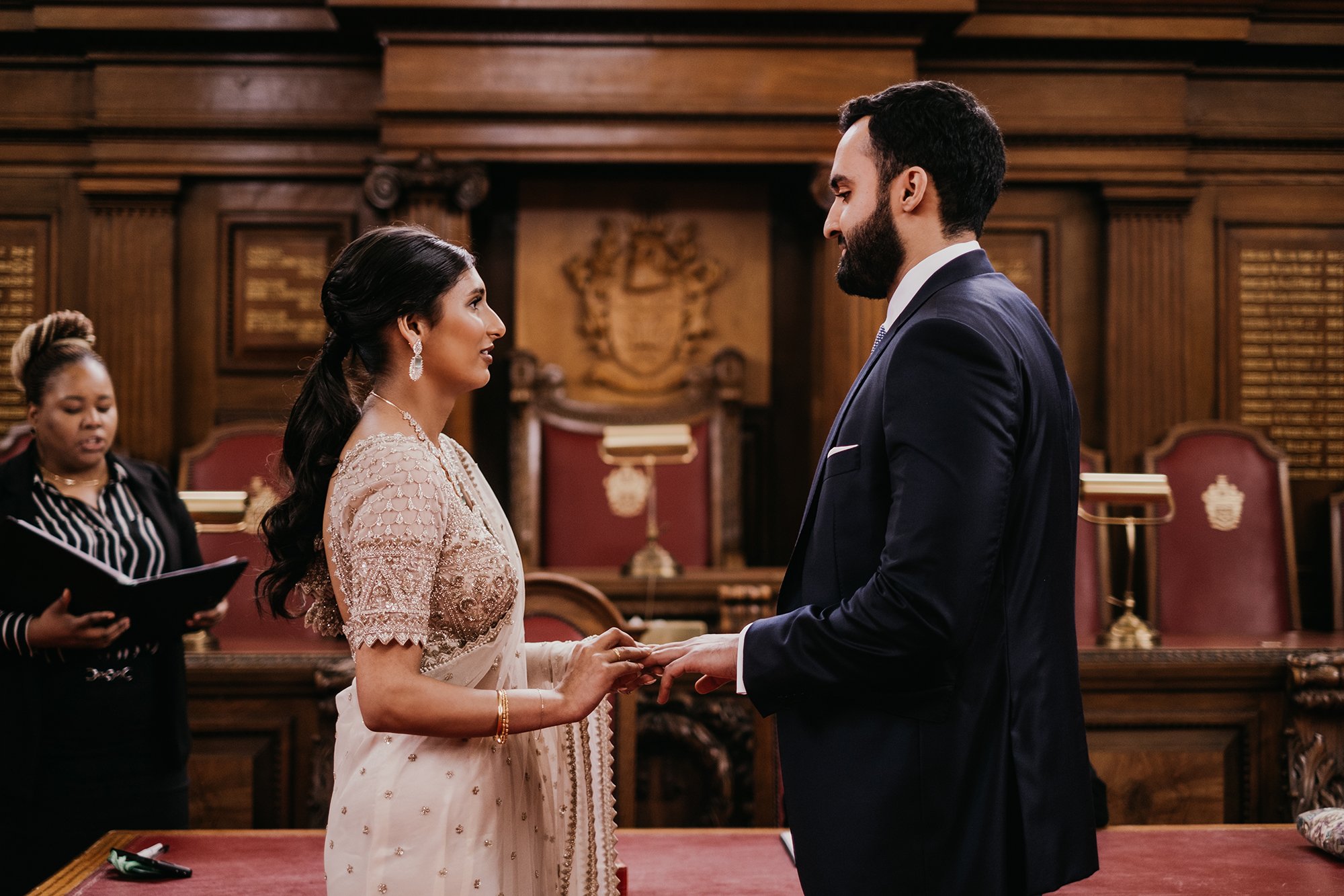 Islington-Town-Hall-Indian-Wedding-00038.jpg