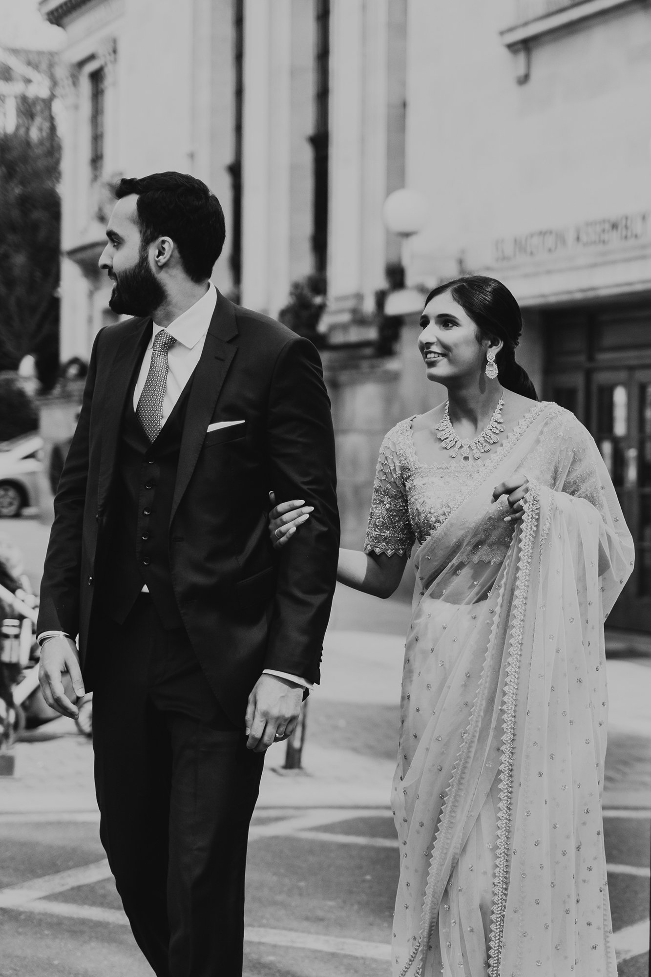 Islington-Town-Hall-Indian-Wedding-00058.jpg