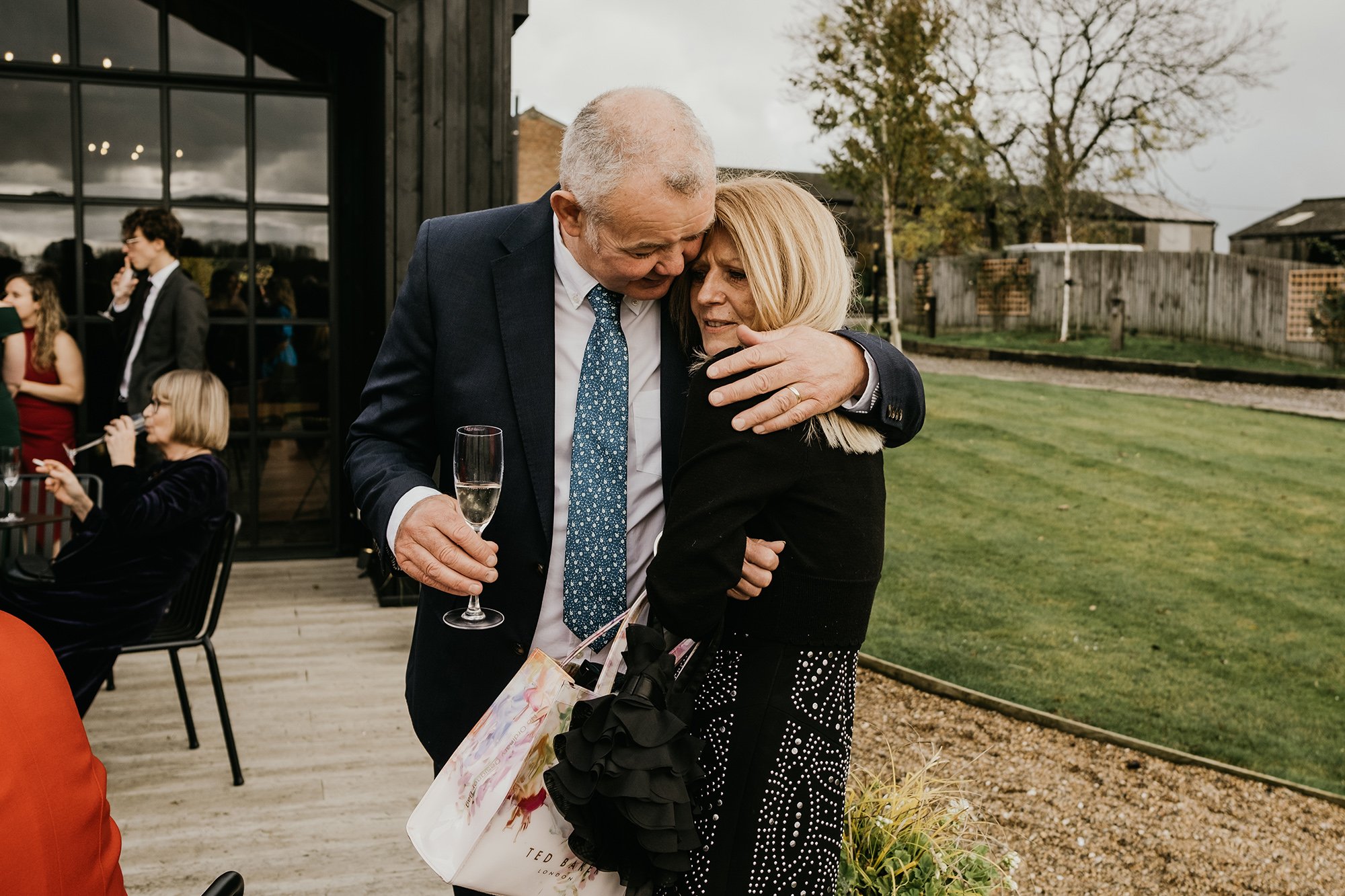 BOTLEY-HILL-BARN-WEDDING-00067.jpg