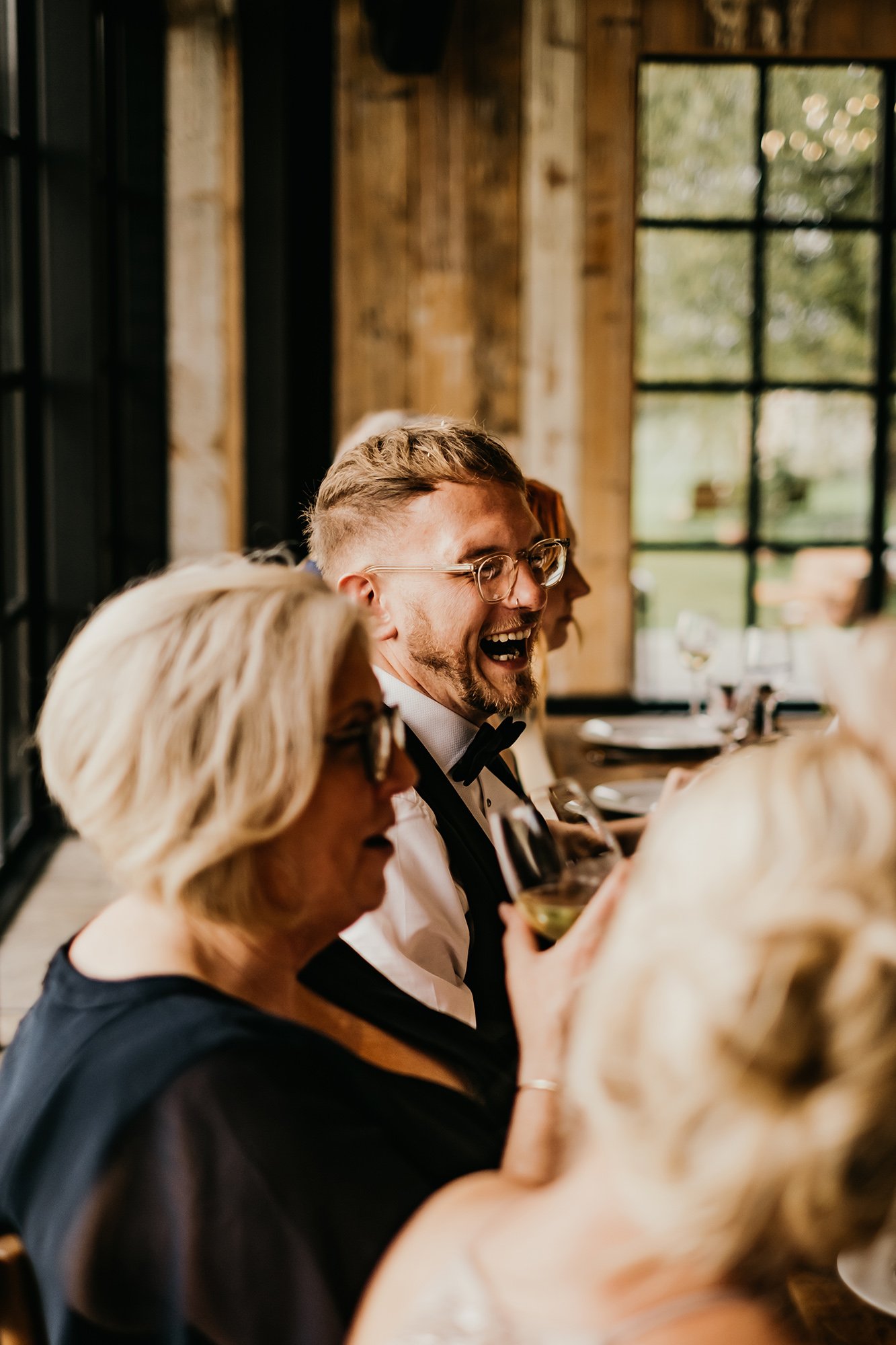 BOTLEY-HILL-BARN-WEDDING-00100.jpg