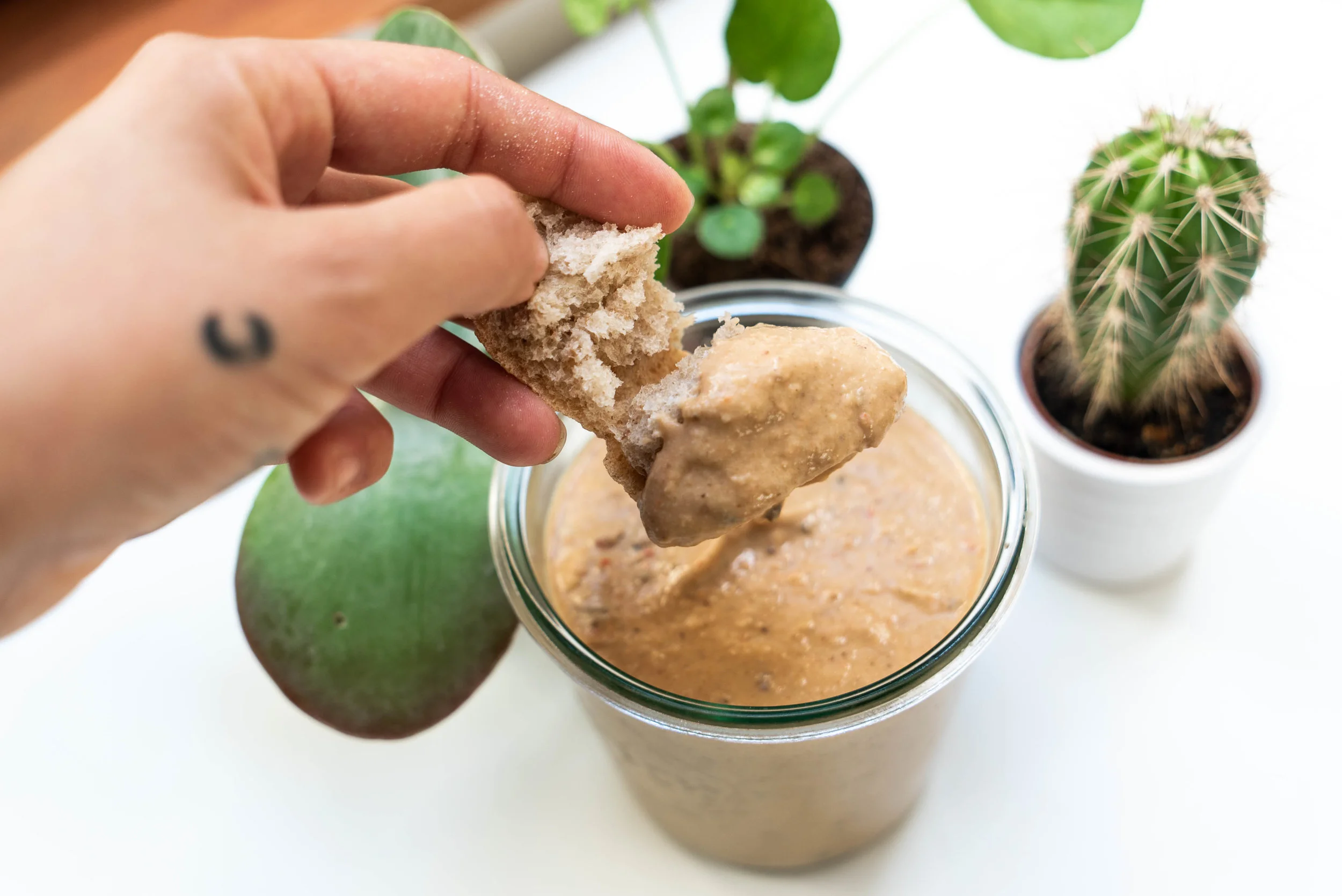 The Secret for Perfect Hummus