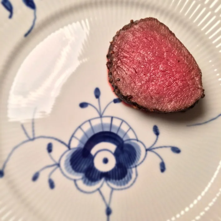 Roastbeef i ovn - stegt som peberbøf