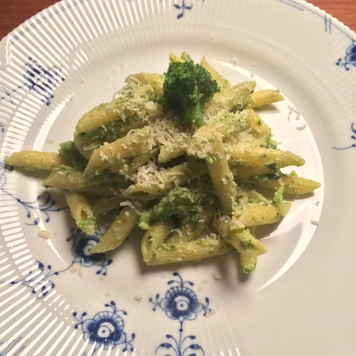 Pasta med broccoli - Penne con broccoli