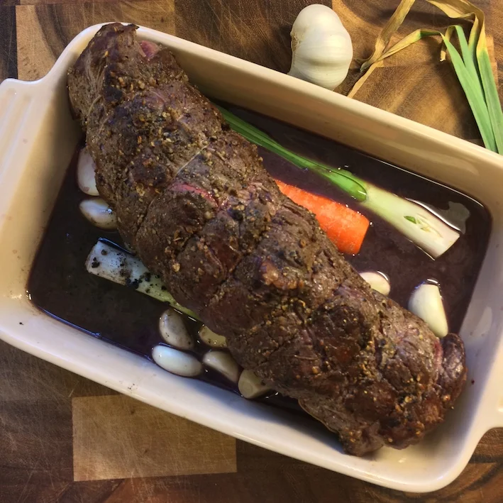 #Sovseskolen pt. 1: Sådan laver man rødvinssauce til en steg