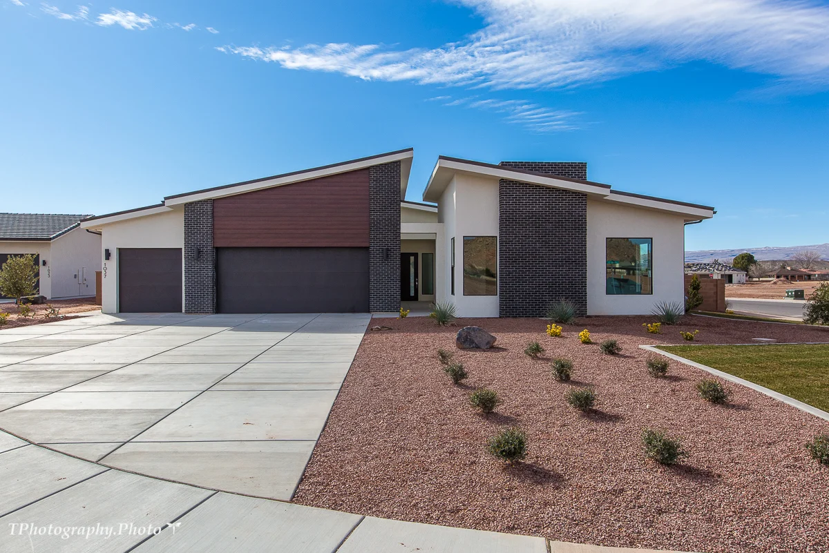 1037 Calloway Cir-2.jpg