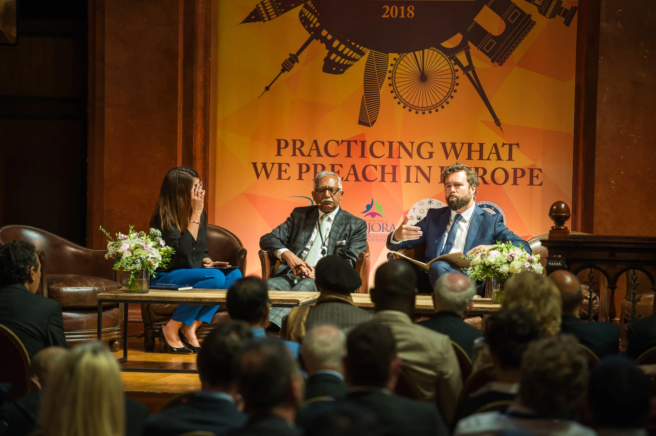 18_06_28_edificio_faithfreedom_summit_2018_621_28425904197_o.jpg