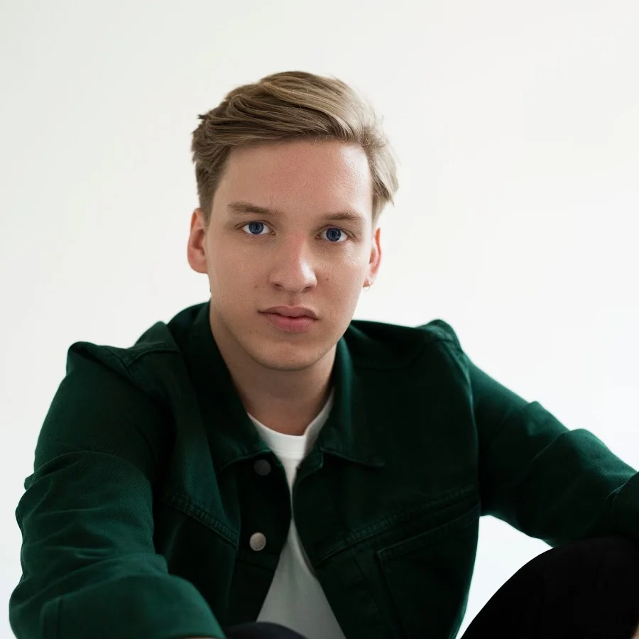 George Ezra_Mercury Wheels.jpg