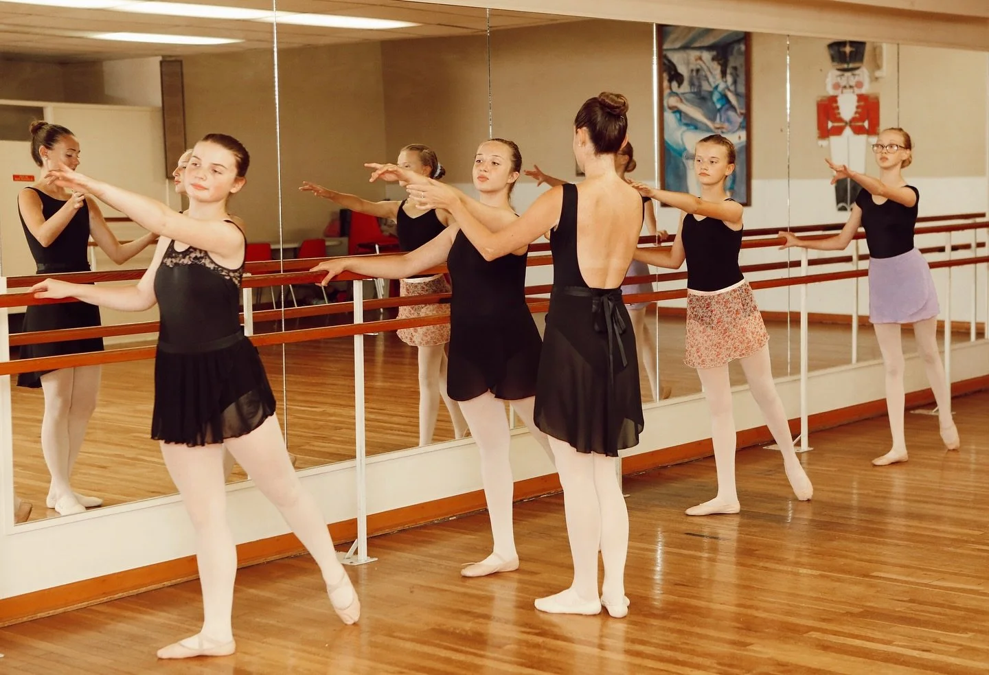 Flashback Friday Fun for your Feed ❤️&zwj;🔥 
#fremontballetschool #fbs #fbs62