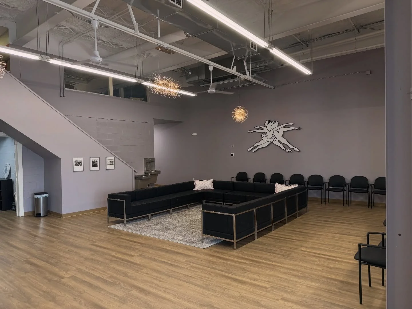 School may be closed, but we are open! Our cozy lobby will be warmed up and ready to welcome our students tonight 🩰🤍