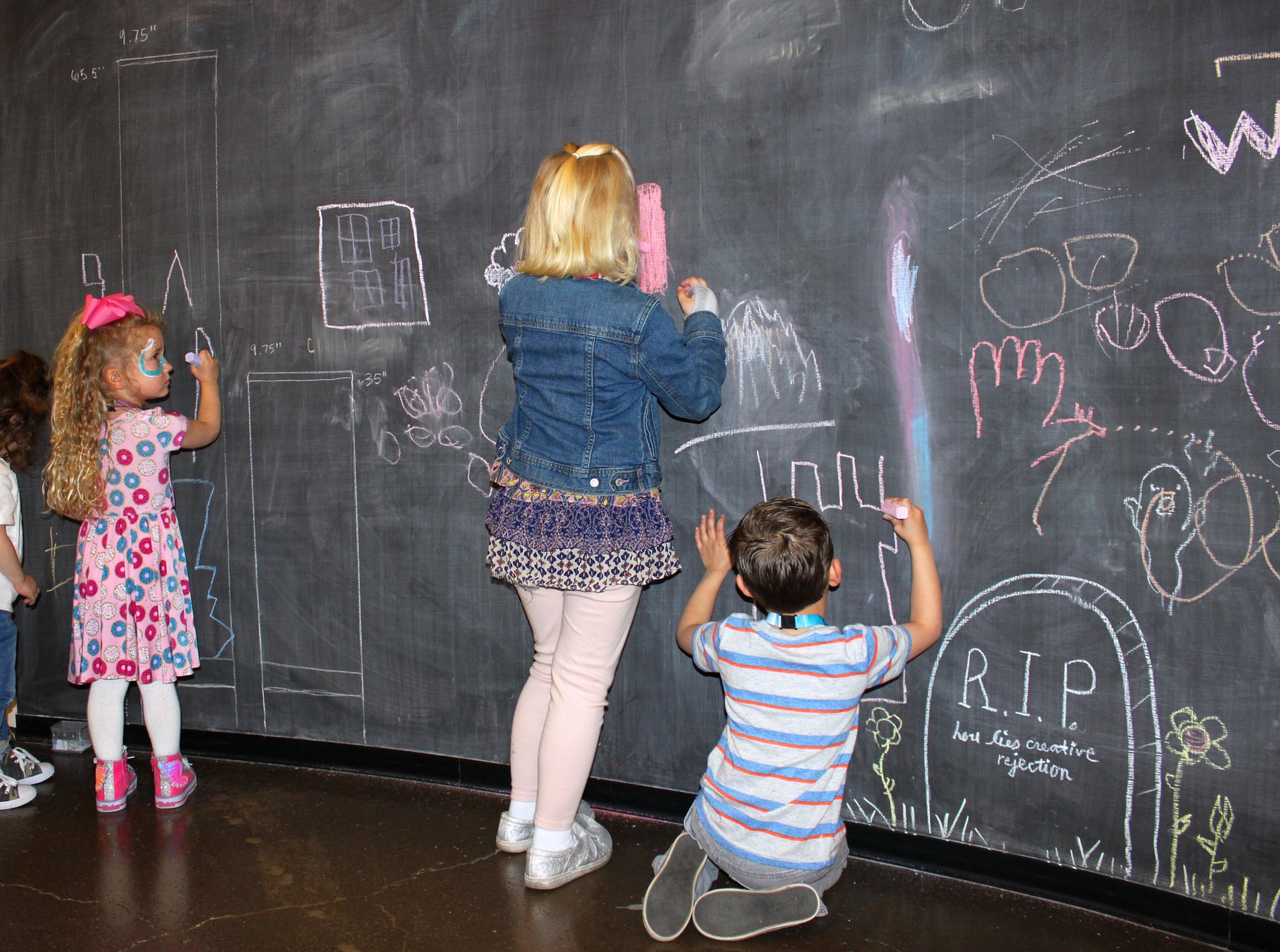kidsday_wall.jpg