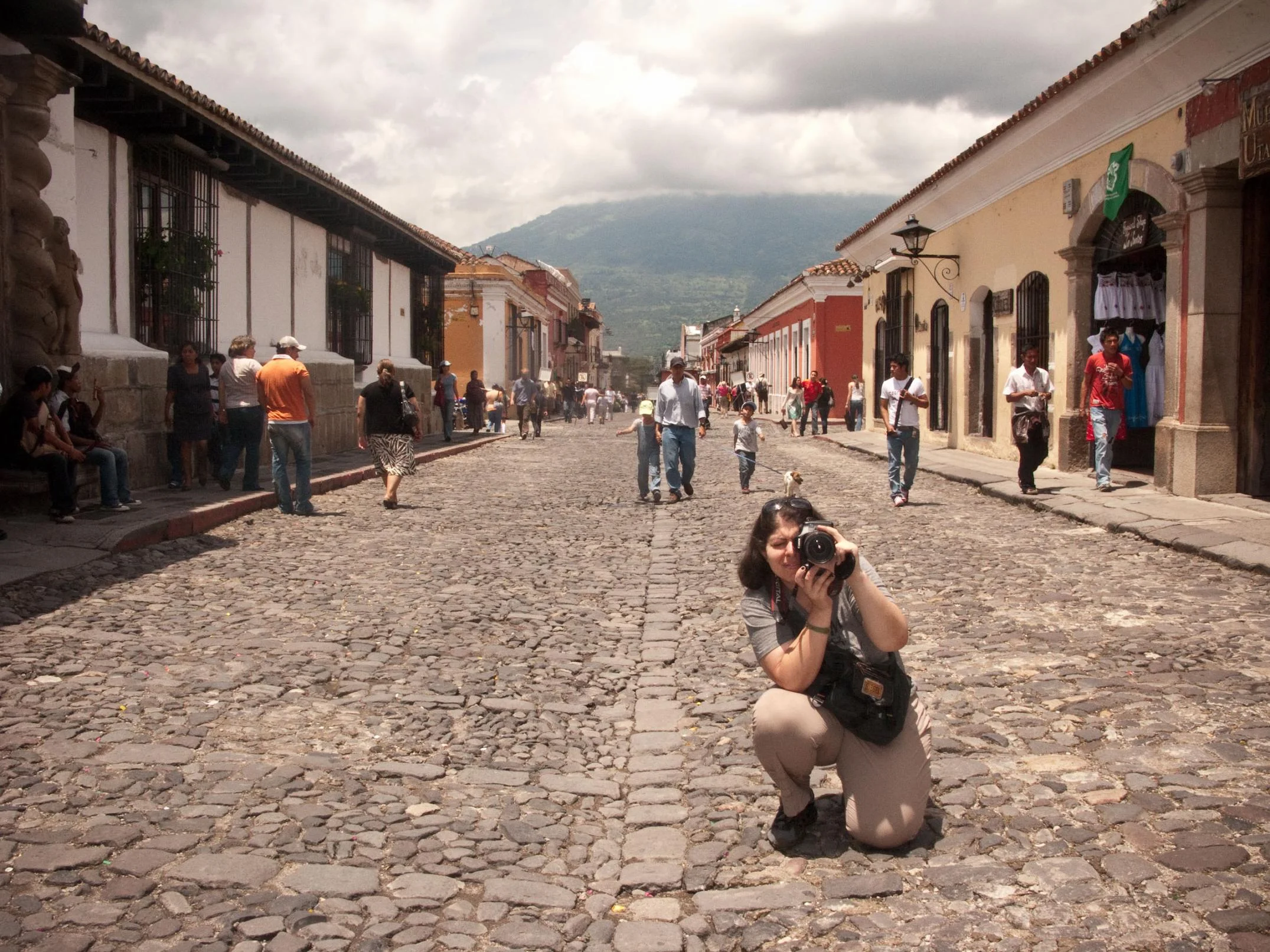 me-shooting-guate.jpg