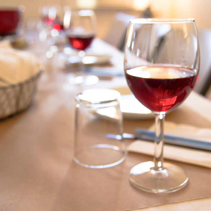 Big_RedREDWINECLASS_a3c50f44-e3e1-410c-99da-190638e28dca.jpeg