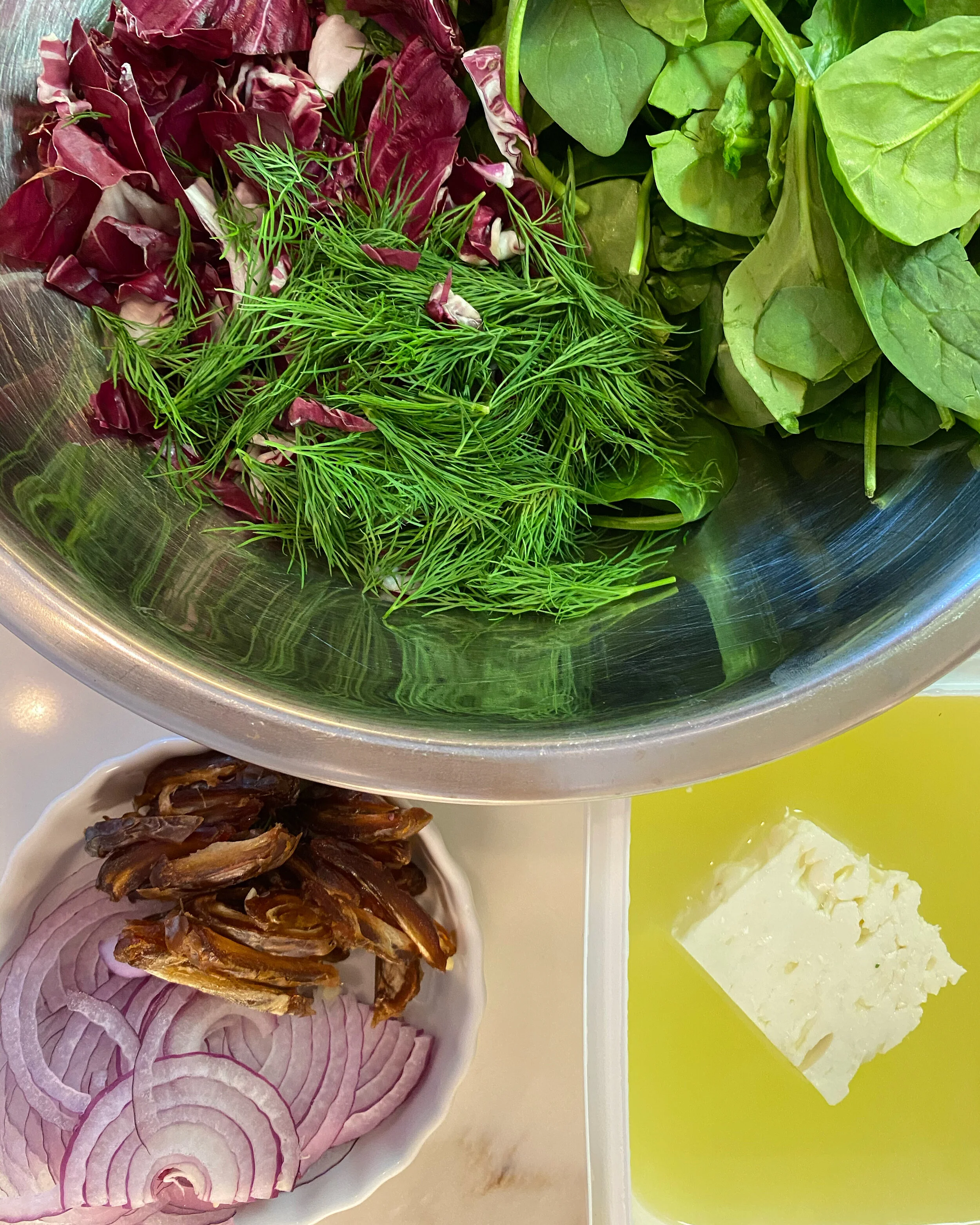 5 Easy Steps to a Perfect Cheesy Summer Salad