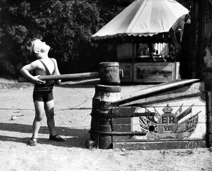 1938 Hampstead Fair 1-8.jpg