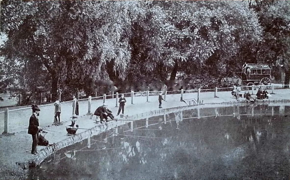 1900s Leg Of Mutton Pond.jpg