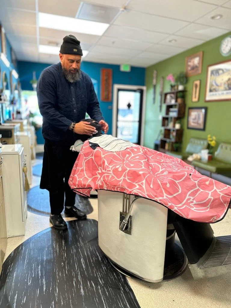 Founder MJ performing a Straight Razor Ritual