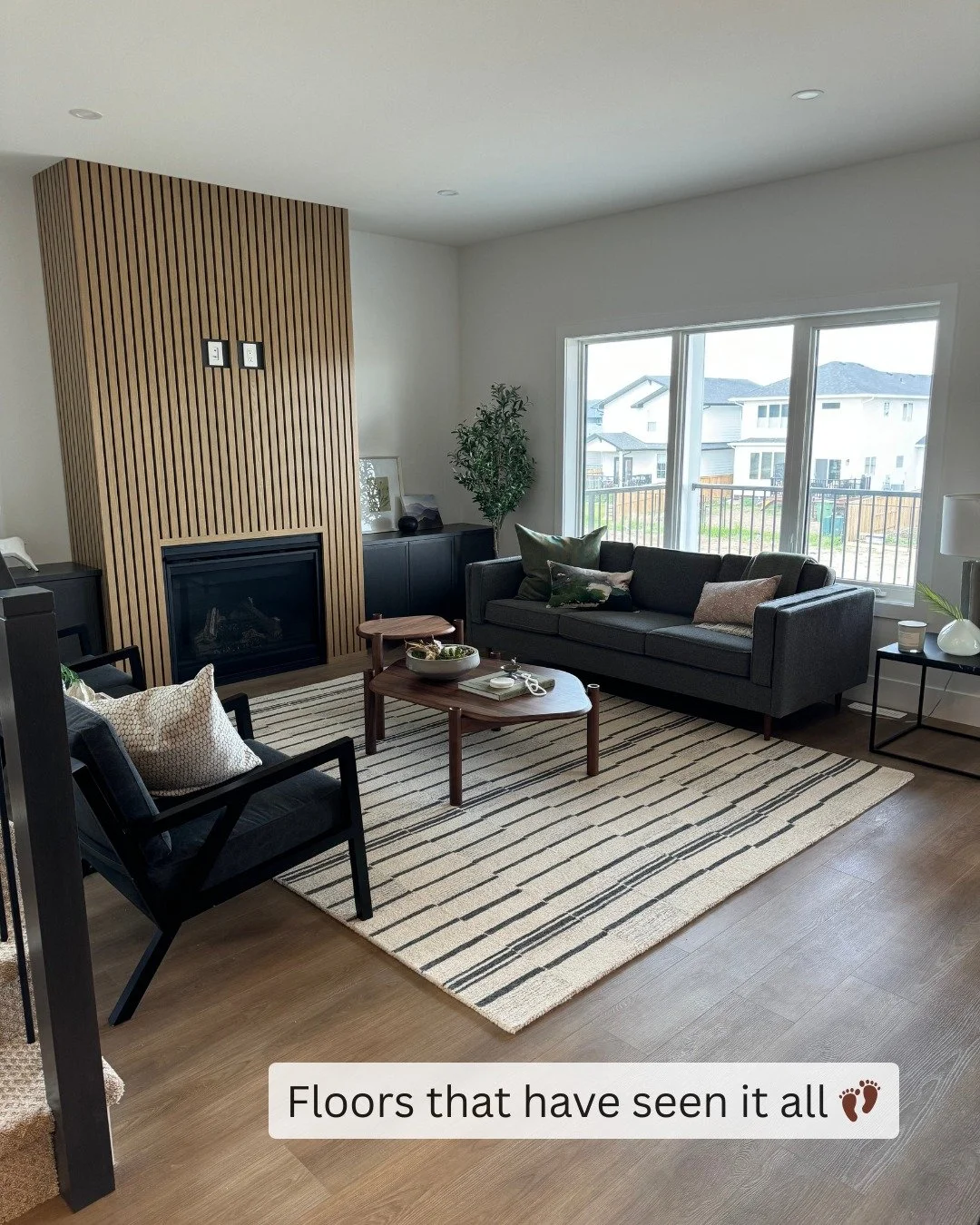 Every scratch has a memory. Every step tells a story. π£
From baby’s first crawl to family gatherings, late-night laughs to quiet Sunday mornings… your floors have been there for it all. π‘β¨
Choose floors that grow with you — tod