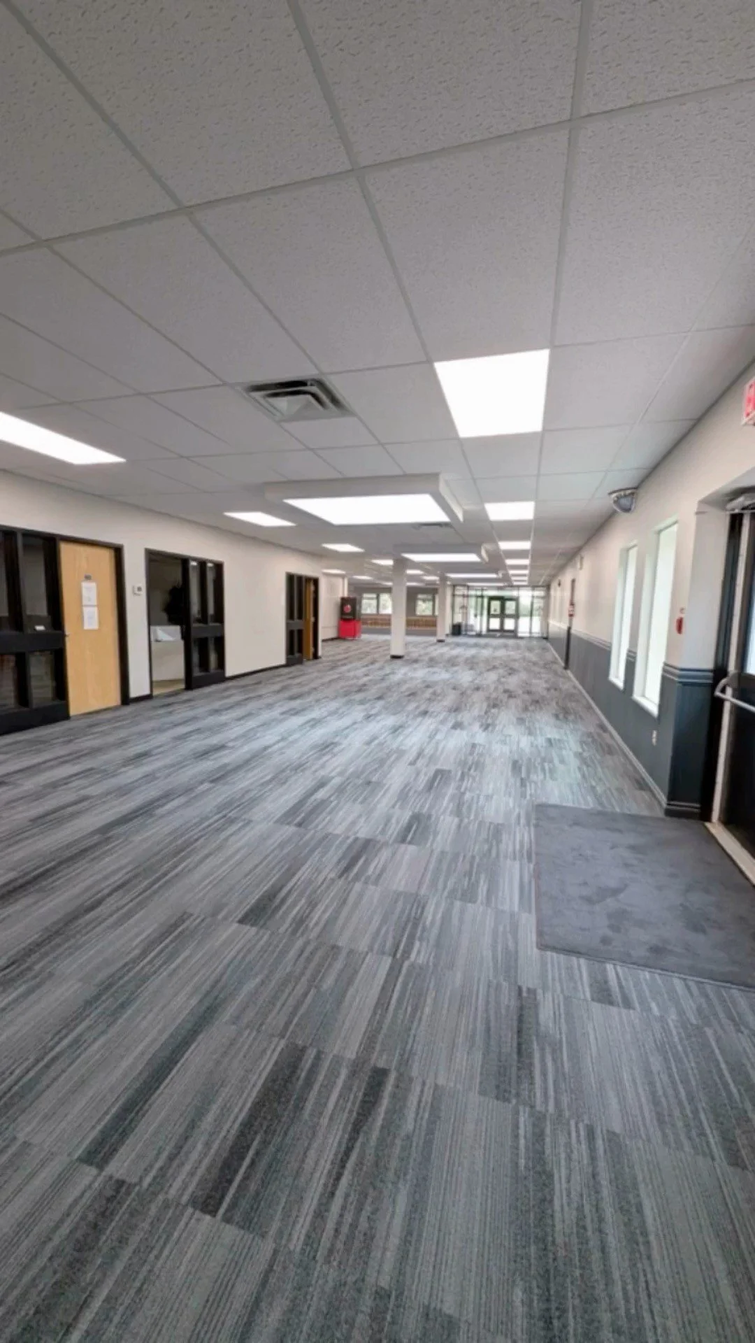 β¨A fresh update in Hepburn! what do you think?
Heritage Common
#WeFitYourSpace #CarpetInstallation #SupportLocal