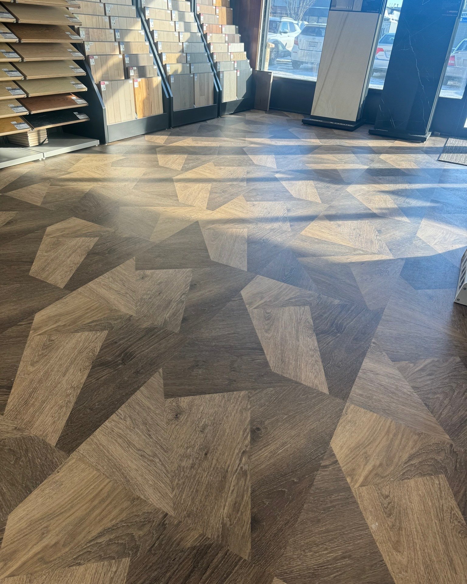 Looking to refresh your commercial space with a modern vinyl tile?

Expona Commercial Vinyl Tile
&bull; Size: 24" x 24" square tiles
&bull; Colour: Cottage Oak Prisma
&bull; Ideal for light to moderate commercial environments
&bull; Easy to