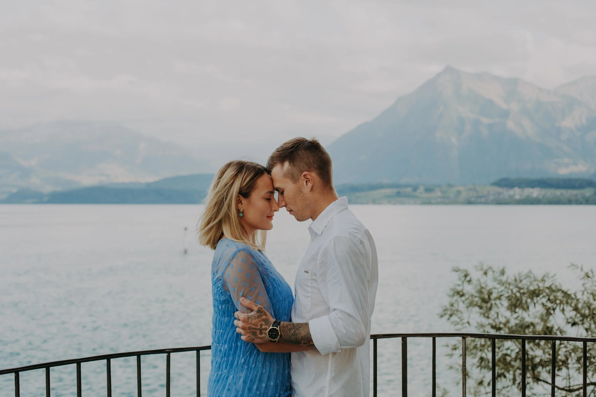 LoveinThun8267.jpg