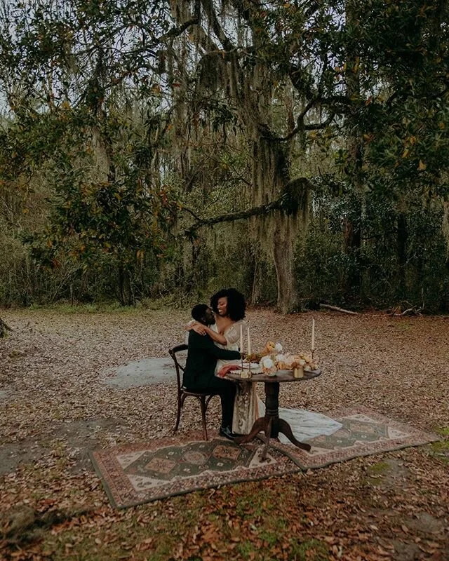 BIG NEWS I am now offering ELOPEMENTS! Elo-what? Elope means “Run Away” and it is a way of getting married. A Private intimate ceremony anywhere you want it! With just the two of you and maybe also your closest family and friends. I am introducing th