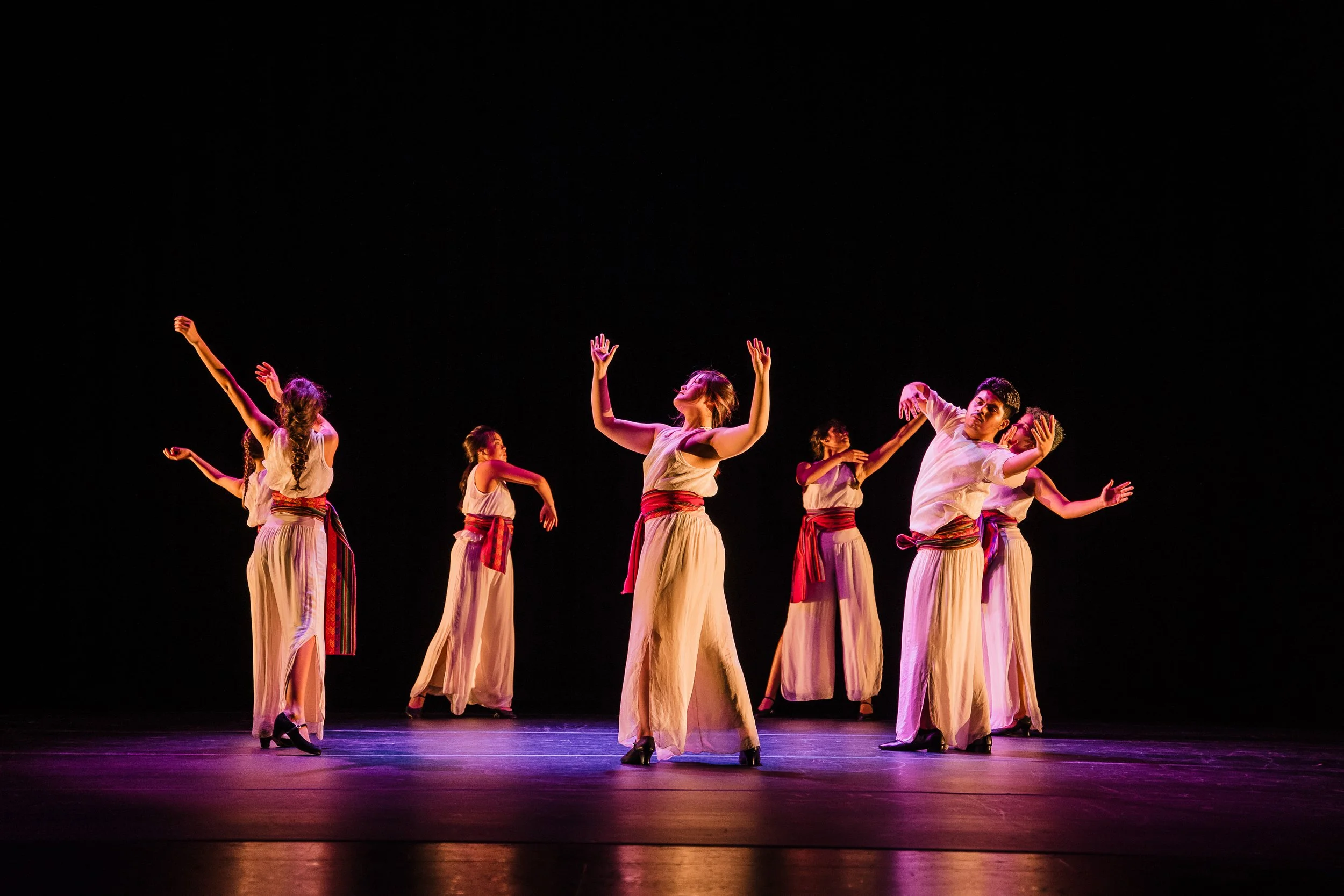 23-11-08 FM Dance-79.jpg