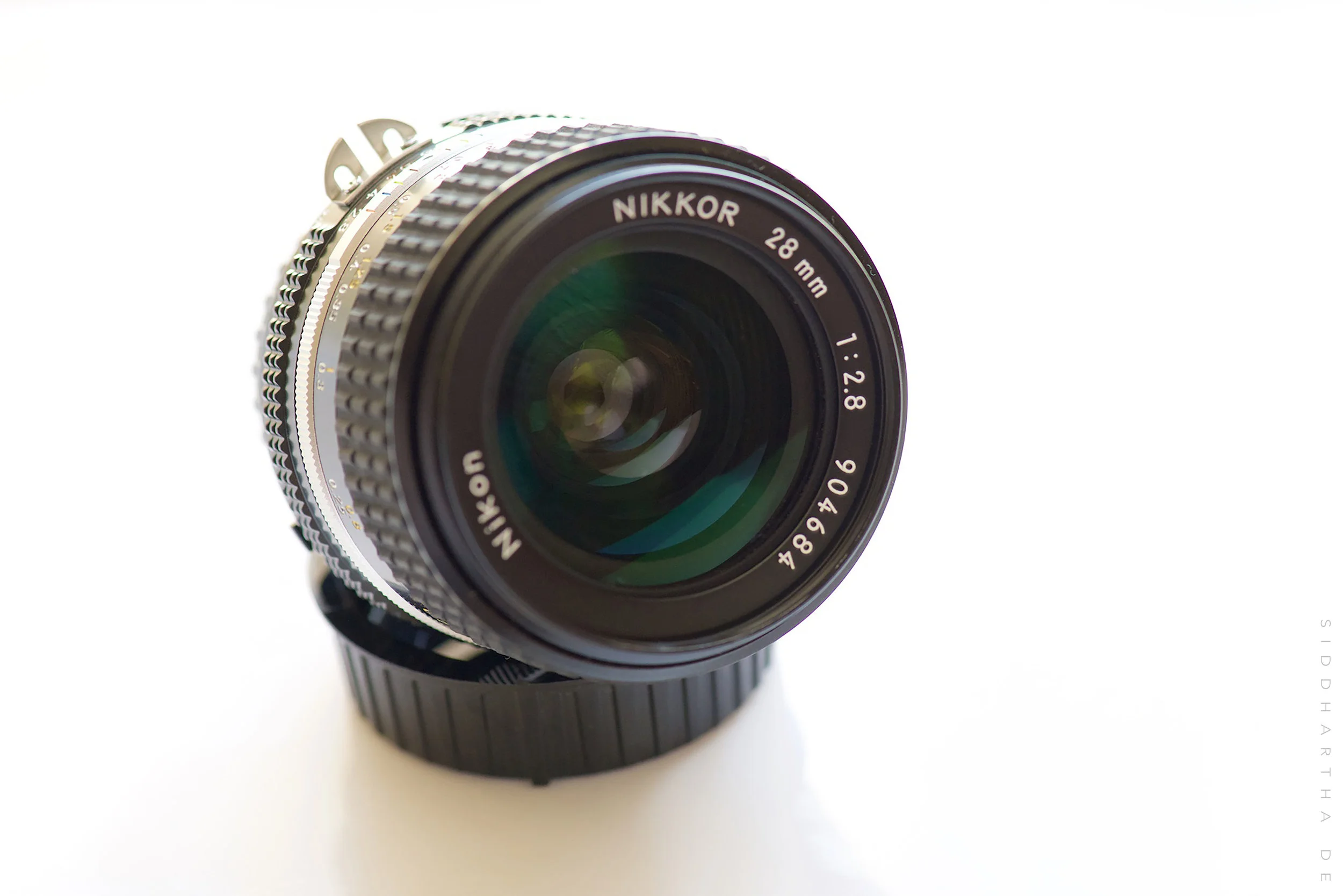 Nikon ニコン Ai-s NIKKOR 28mm F2 レンズ(単焦点) Nikon Ai-s Ais NIKKOR 28mm f⁄2.8 : Nikon 単