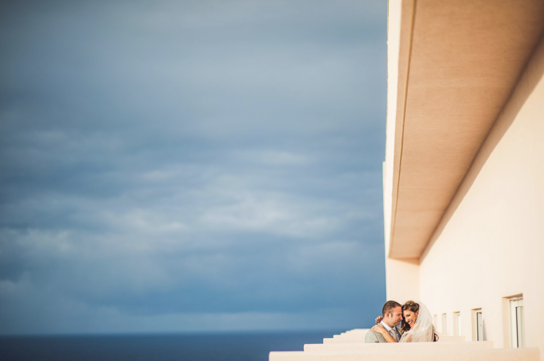 Destination weddings - clever framing tricks