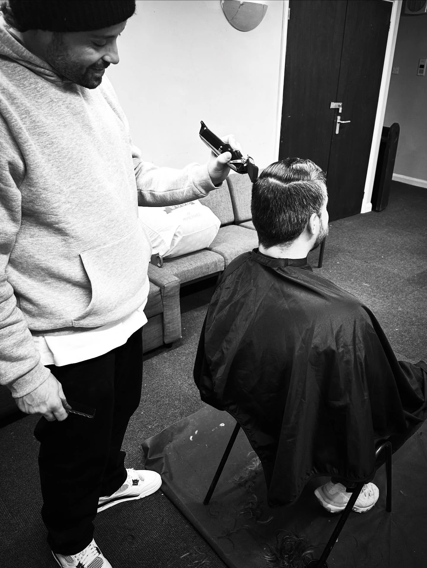 We are so grateful to @jamesparrhair from @nashwhite for lending his time to give our guests a fresh new hair cut last night 💇 

He did such a fantastic job that the queue for a haircut kept getting longer 😂 and he has kindly agreed to come back re