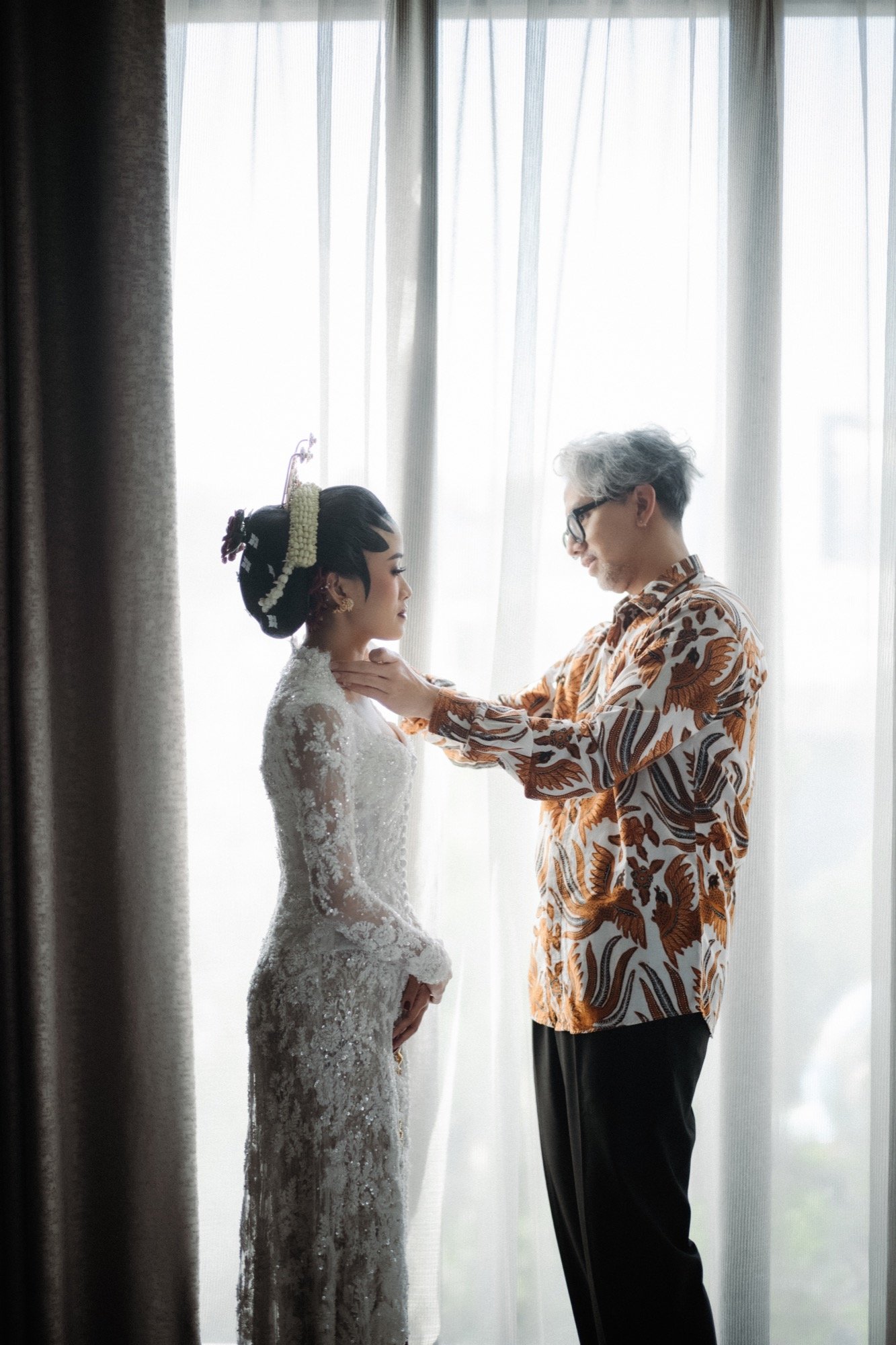 Andra & Astri - Semarang Wedding by Evans - 7.jpg