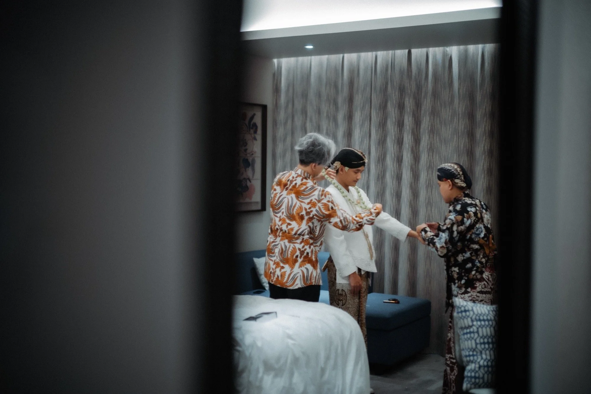 Andra & Astri - Semarang Wedding by Evans - 22.jpg