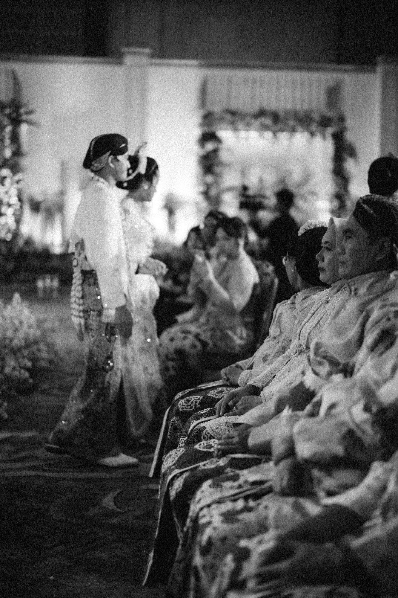 Andra & Astri - Semarang Wedding by Evans - 43.jpg