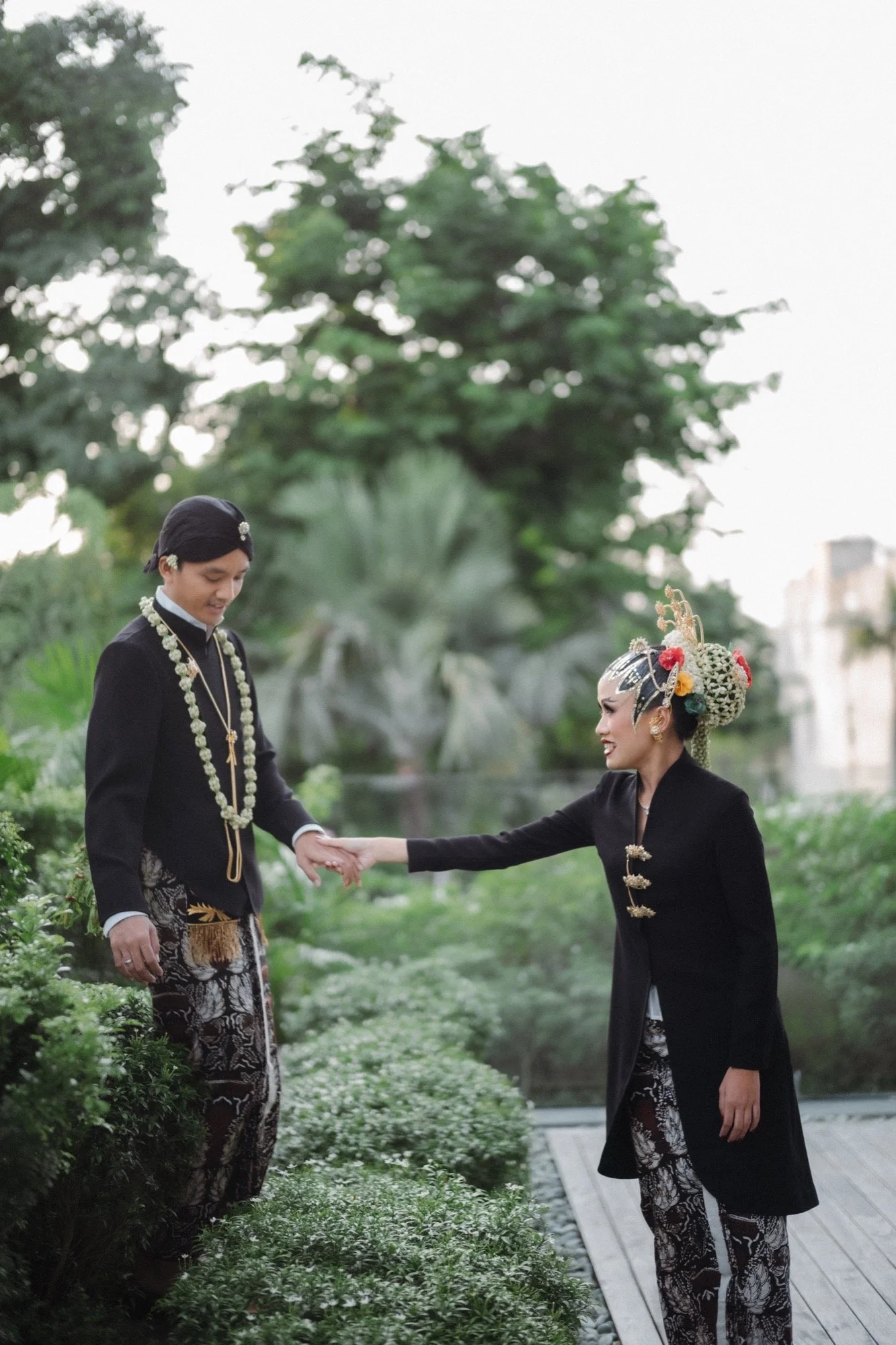 Andra & Astri - Semarang Wedding by Evans - 53.jpg
