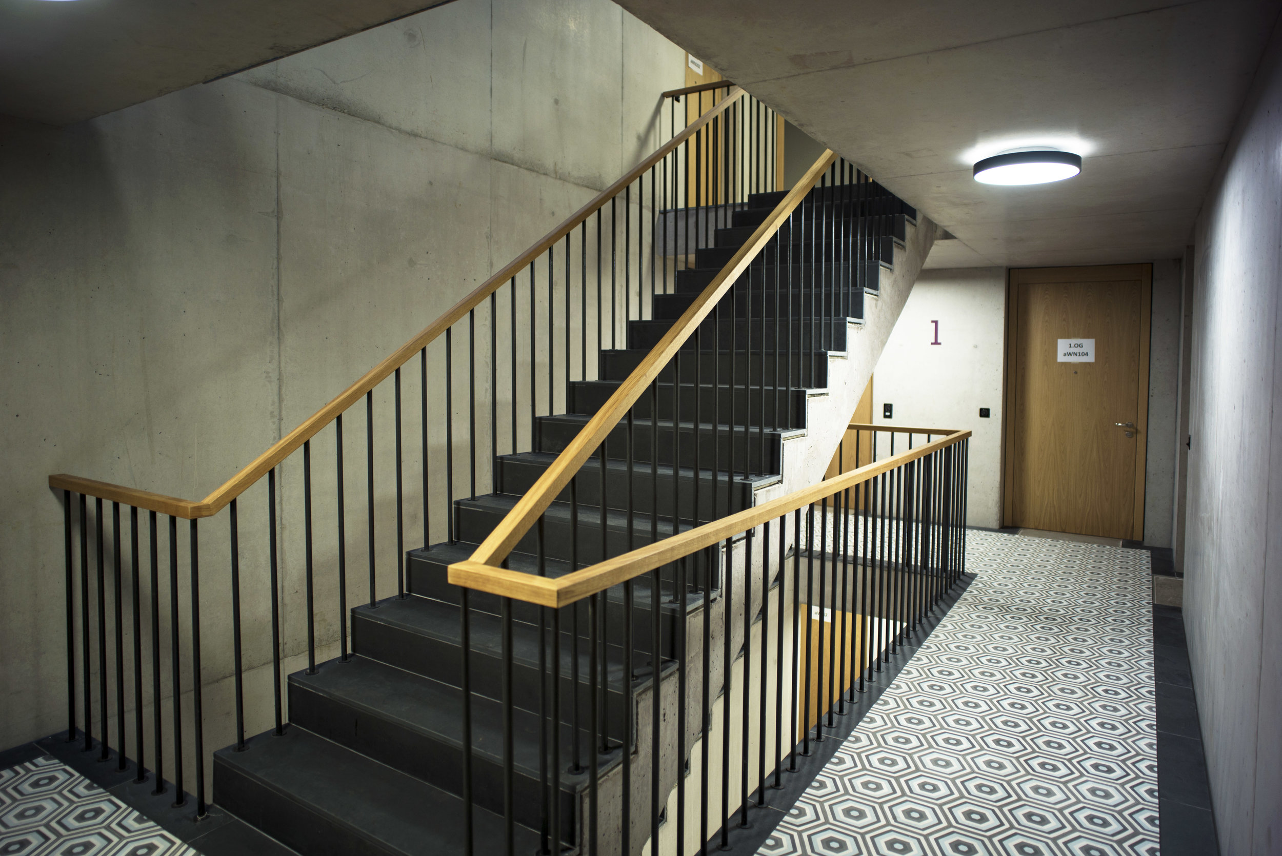  MFH Luegidstadt, Zürich 2016-2018  Bauherrschaft: Baugenossenschaft Luegisland  Architektur: Blättler Dafflon Architekten AG ETH SIA  Projektleitung Wettbewerb / Ausführung: Patrik Zumstein  Fotos: Saskja Rosset , Patrik Zumstein 