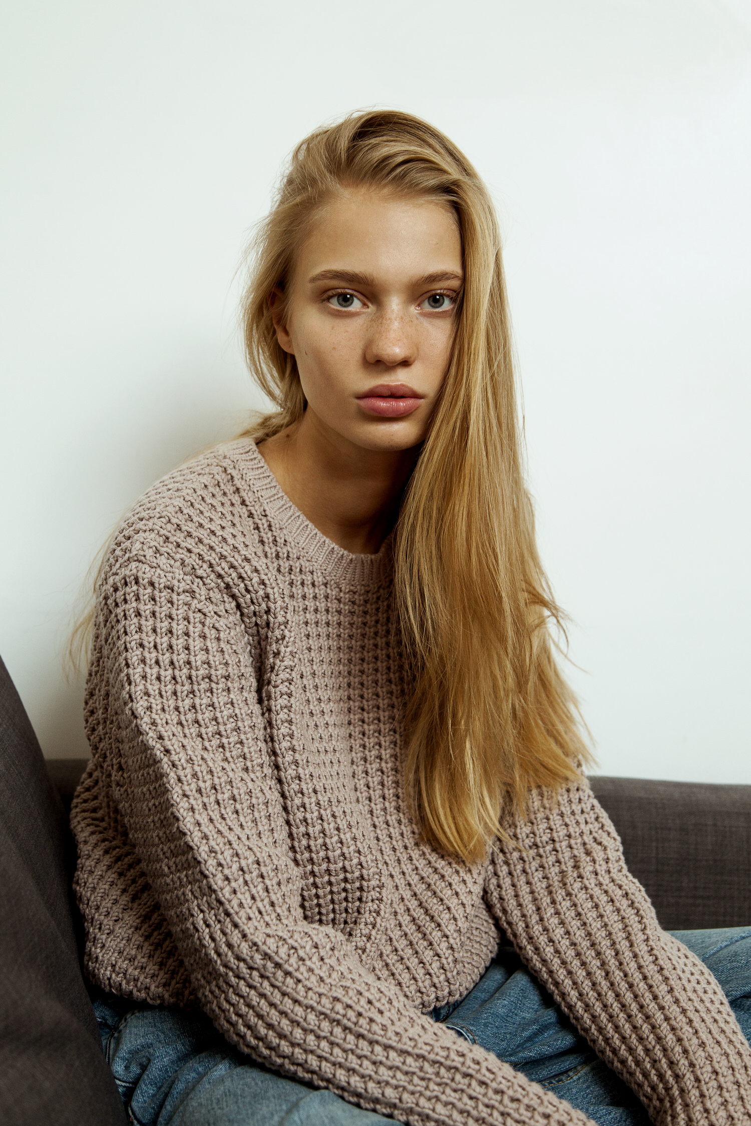 Karina.176 ret web.jpg