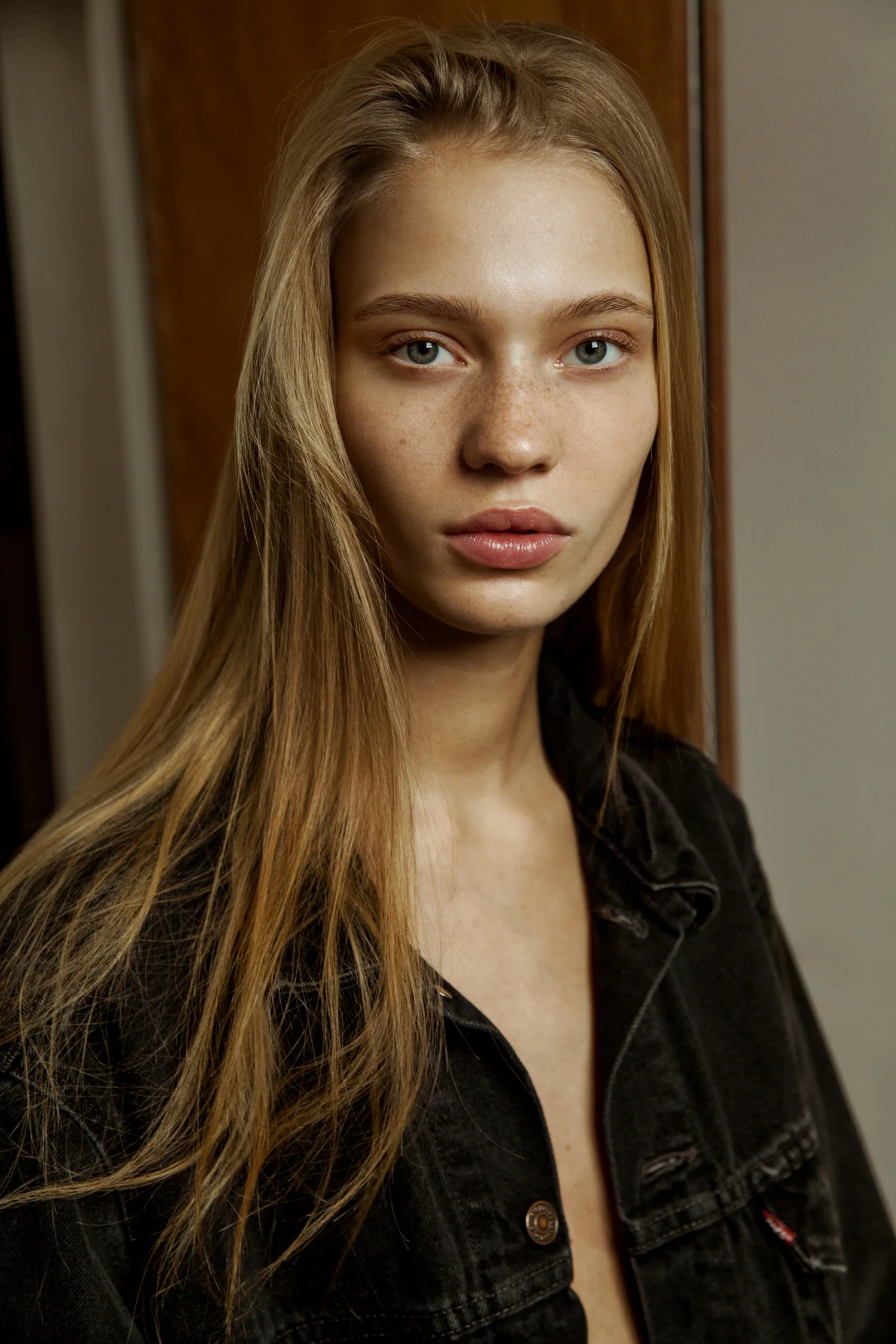 Karina.230 ret web.jpg