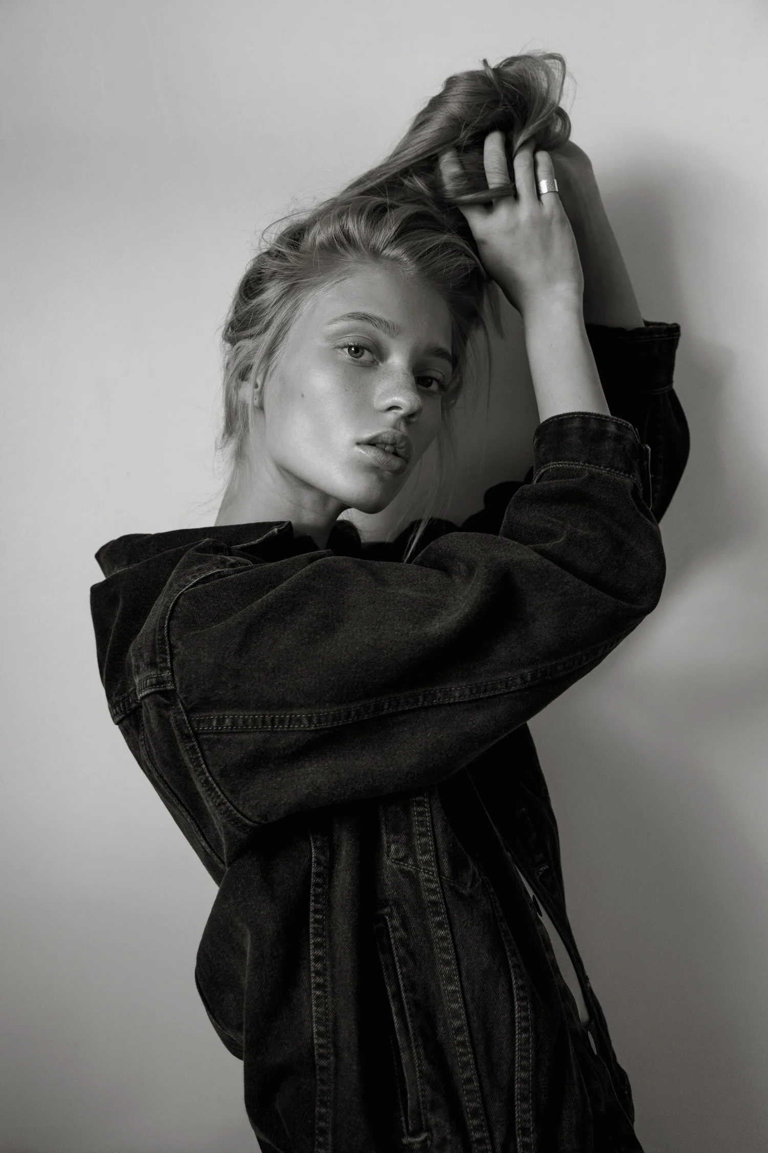 Karina.412 ret NEW web.jpg