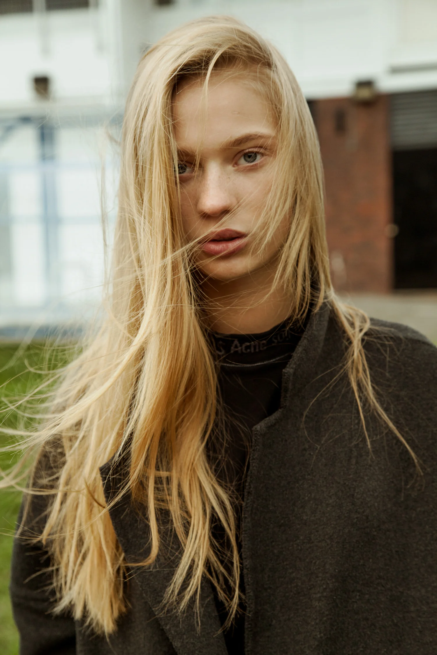 Karina.484 ret web.jpg