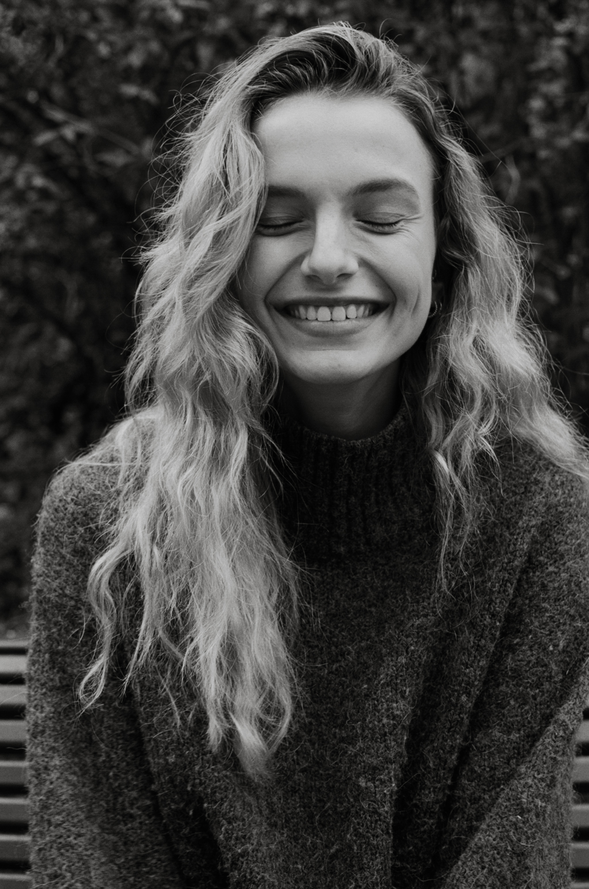 38480003 ret bw NEW2.jpg