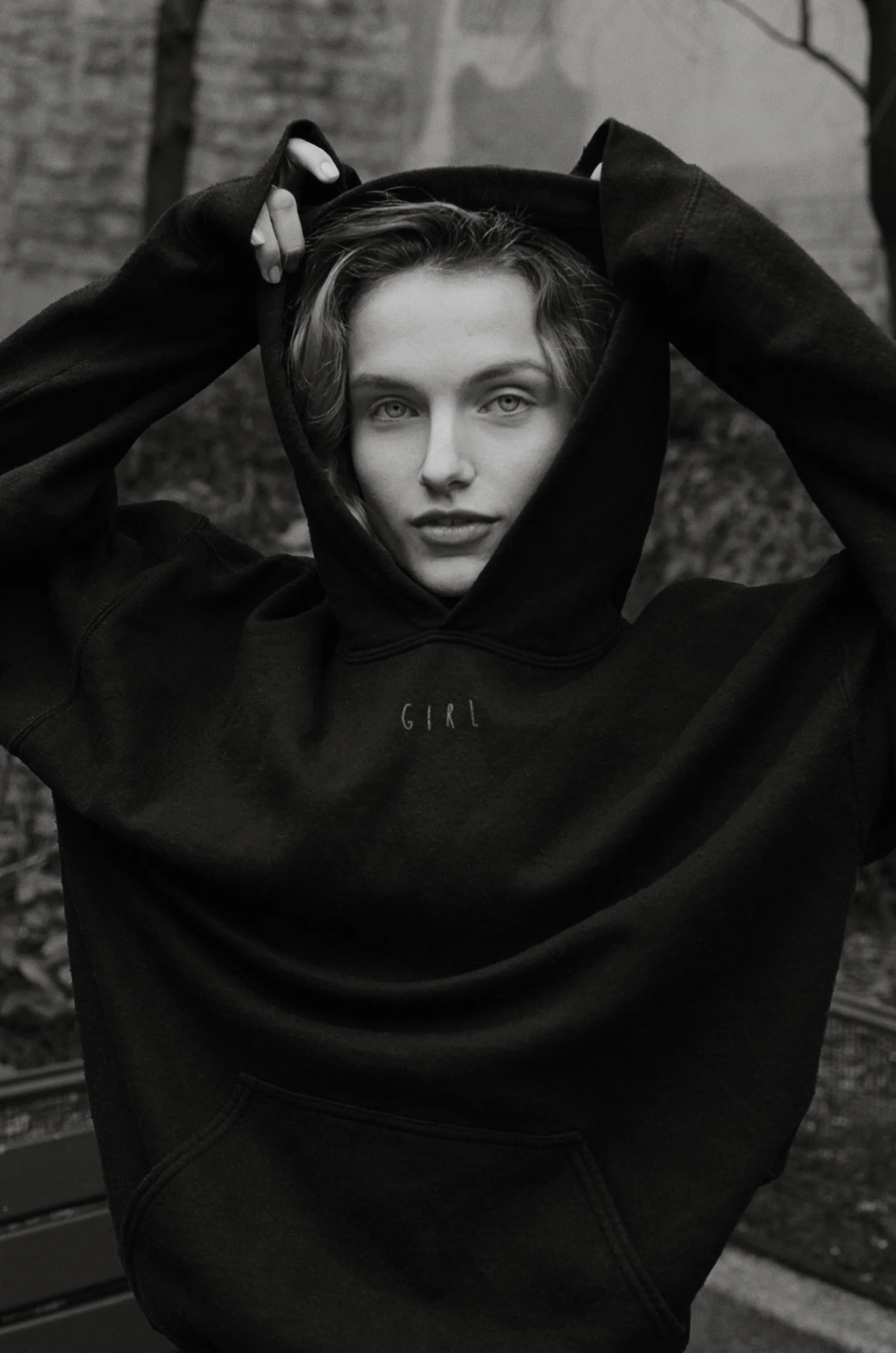 38480017 ret bw NEW3.jpg