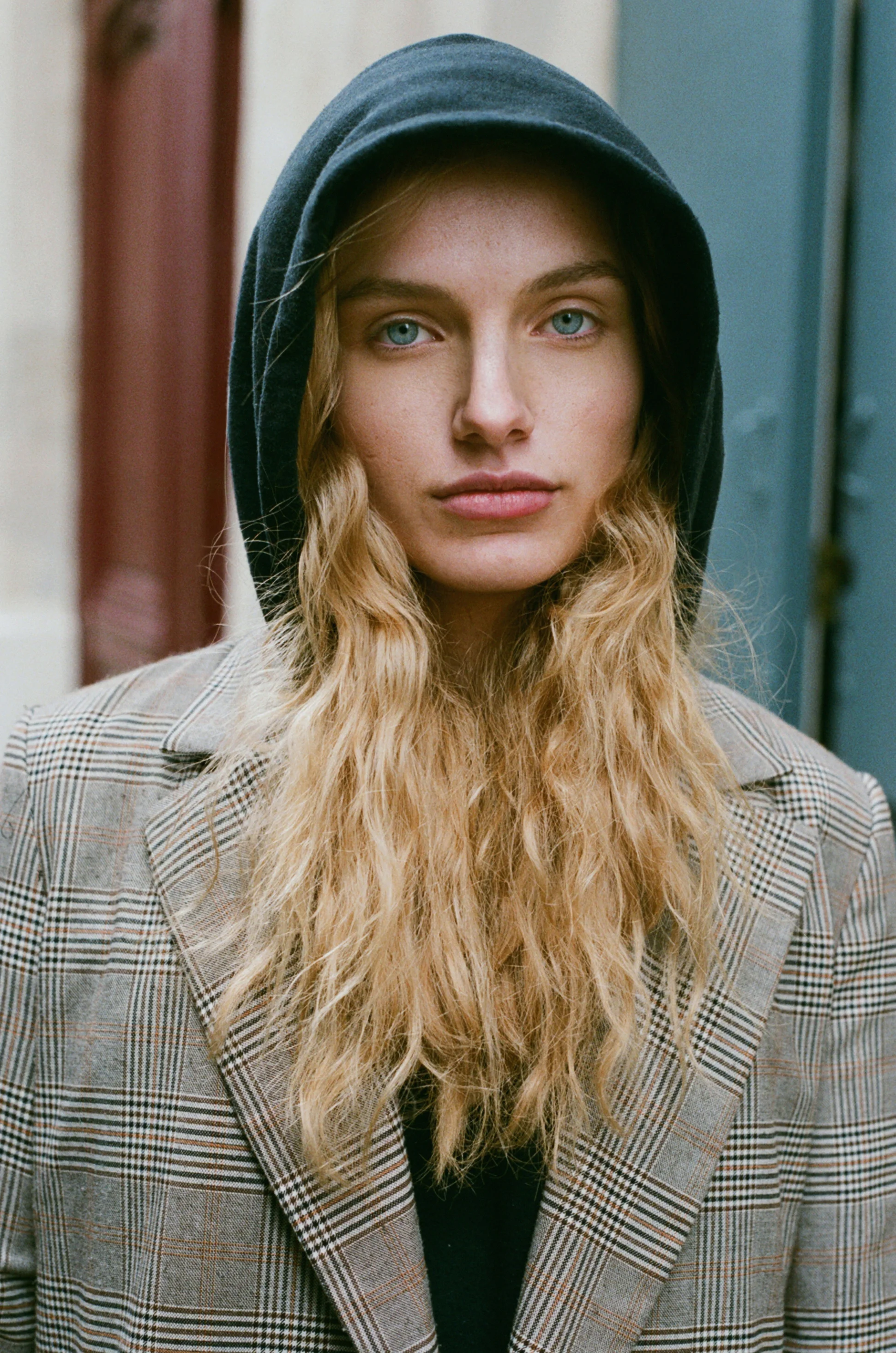 38500017 ret NEW2.jpg