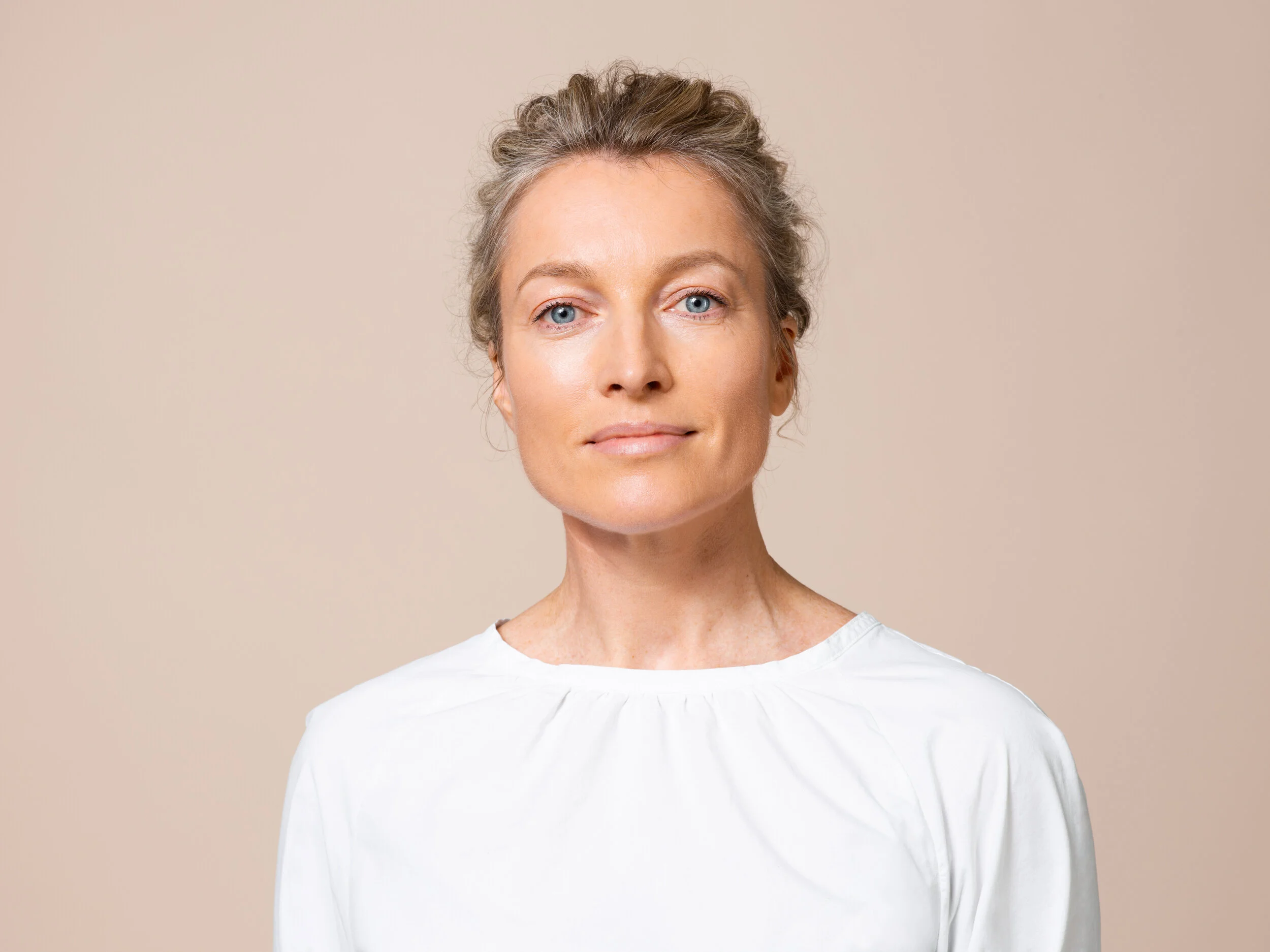 17.10.19_TRINNY_MELANIE_PORTRAIT_006 ret.jpg