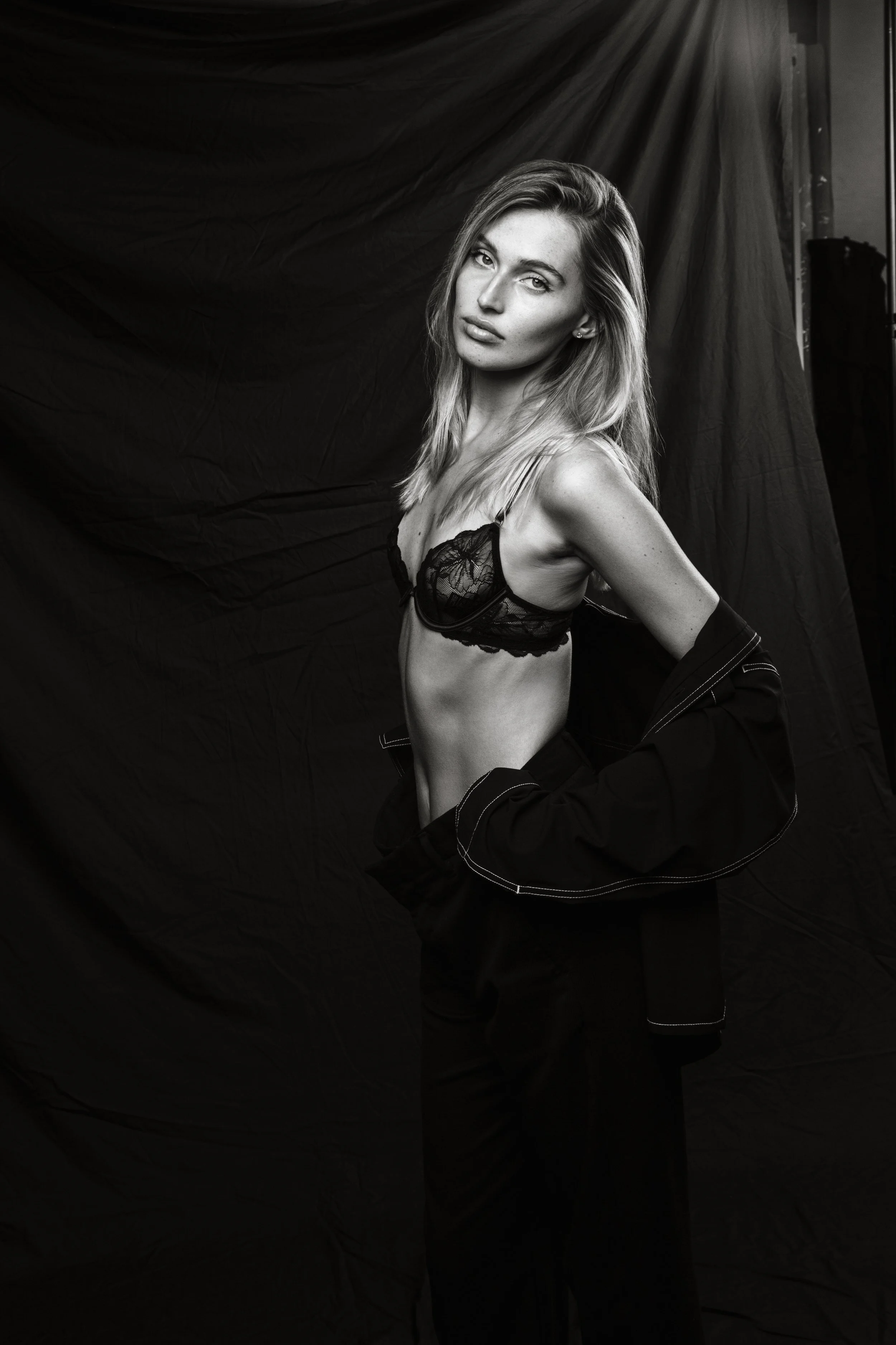 Chelsea.103 ret web.jpg