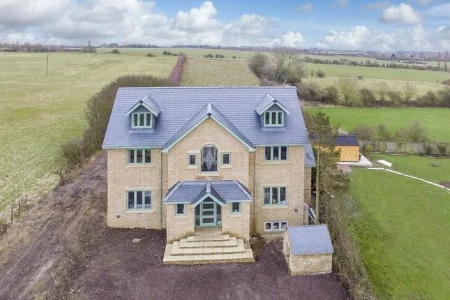 Chequers Hill, Bedford
