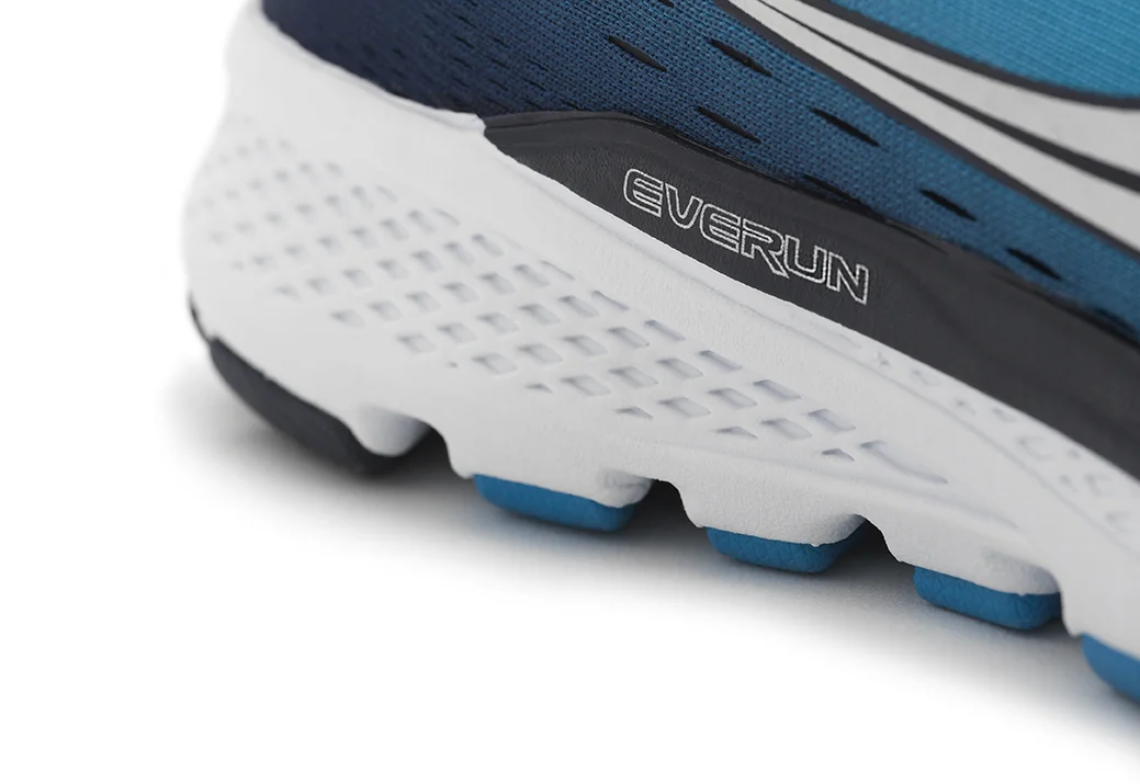 0014_Saucony_Breakthru-3_Detail_2.jpg