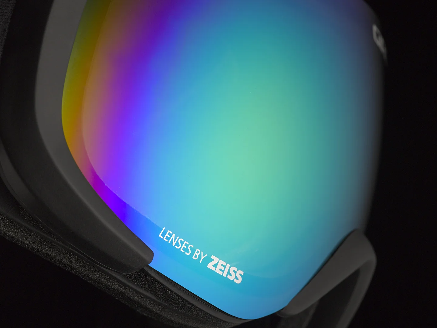 0003_LensesByZEISS.jpg